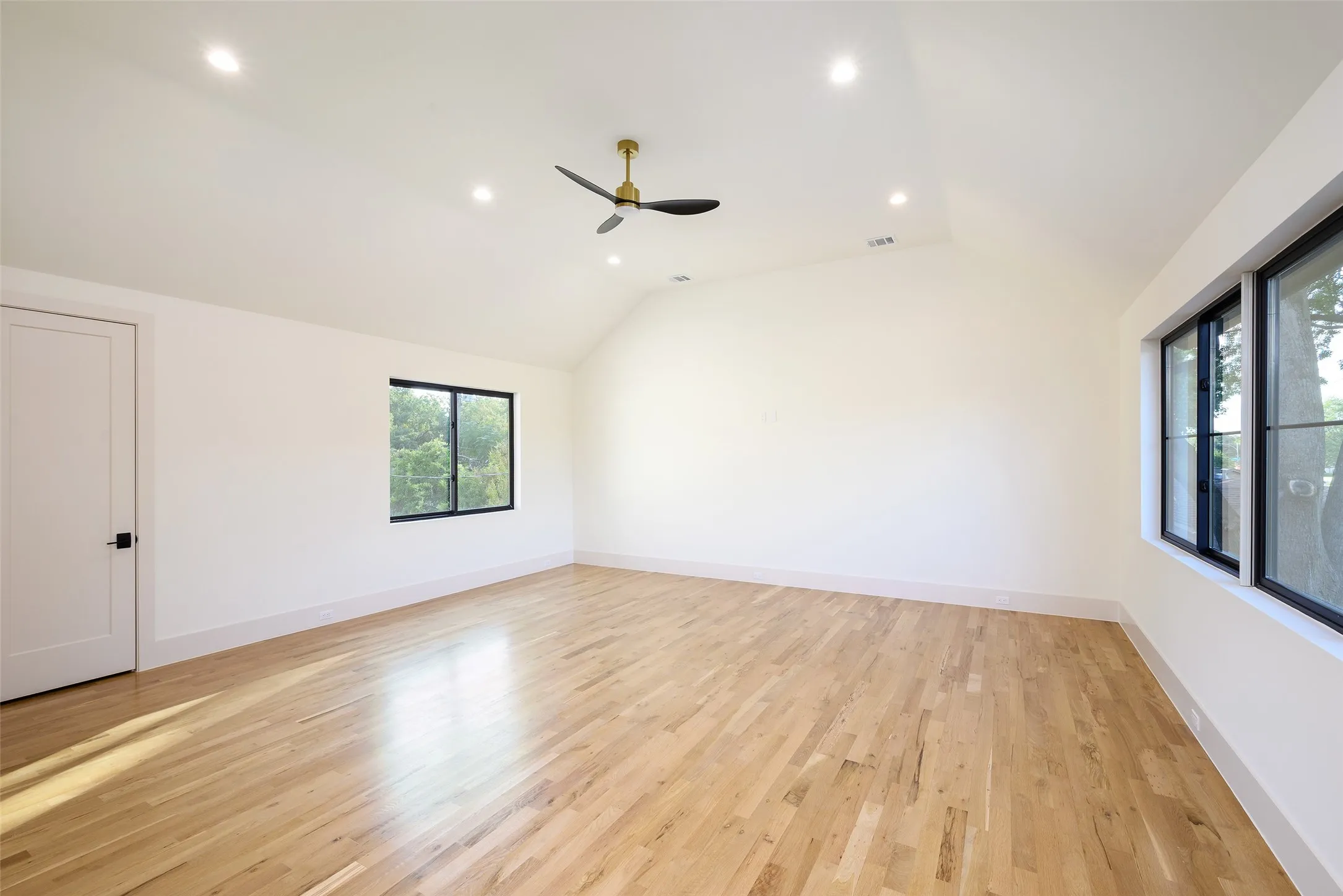 Single Family Residence For Sale in Dallas County , 6452 Walnut Hill Lane, Dallas, Texas 75230, 5 Bedroom, 7 Bathroom, 3 Garage spaces, 6,266 Sqft, built in 2026, mls#21411264, Real Estate Agent in Dallas, Homes For Sale in Dallas county, Homes For Sale in Dallas, Realtor in Dallas Texas, Real Estate Brokerage Independent Realty Texas, Luminita Cordes Realtor