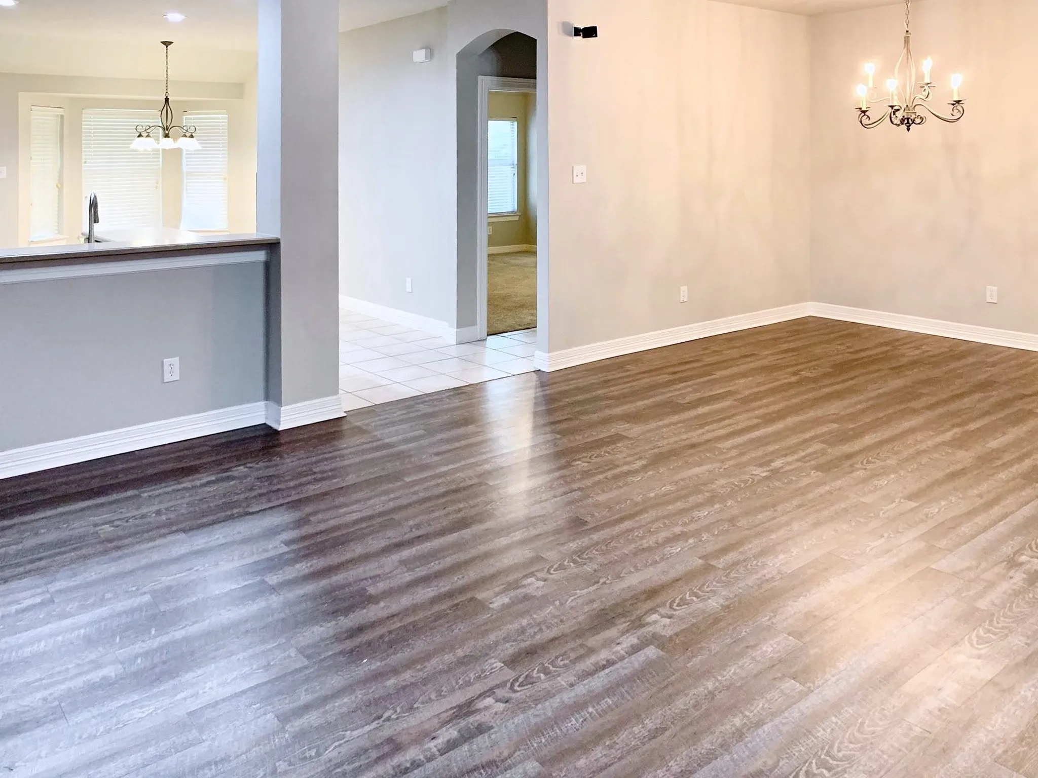 Single Family Residence For Rent in Denton County , 2016 Del Mar Court, Denton, Texas 76210, 4 Bedroom, 2 Bathroom, 2 Garage spaces, 1,988 Sqft, built in 2005, mls#21411870, Real Estate Agent in Denton, Homes For Rent in Denton county, Homes For Rent in Denton, Realtor in Denton Texas, Real Estate Brokerage Independent Realty Texas, Luminita Cordes Realtor