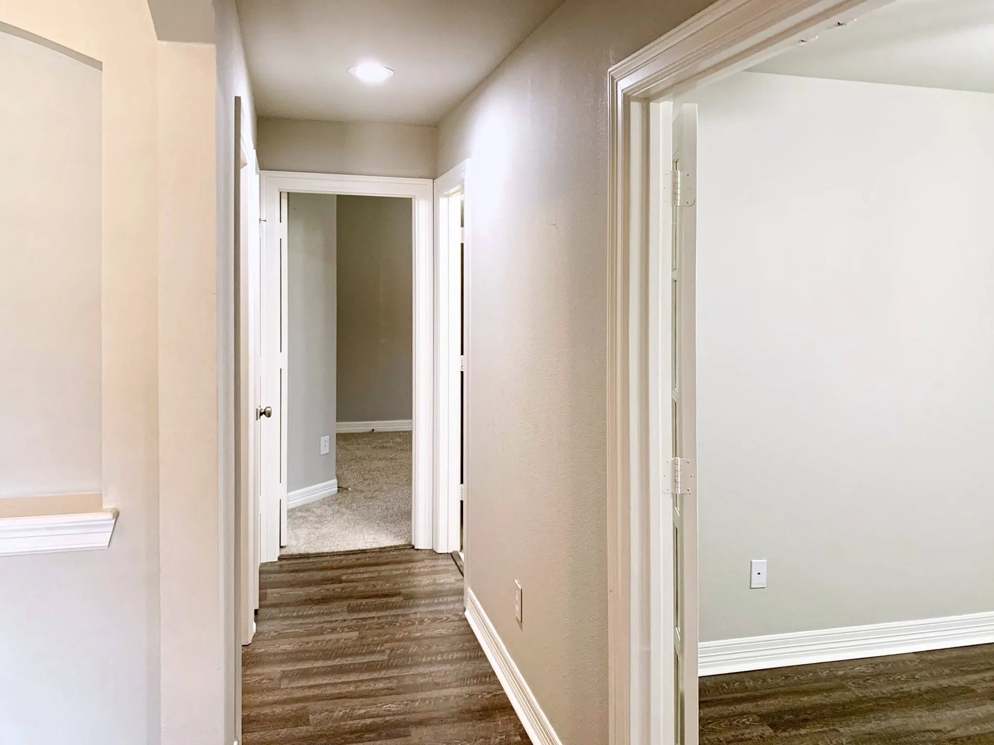 Single Family Residence For Rent in Denton County , 2016 Del Mar Court, Denton, Texas 76210, 4 Bedroom, 2 Bathroom, 2 Garage spaces, 1,988 Sqft, built in 2005, mls#21411870, Real Estate Agent in Denton, Homes For Rent in Denton county, Homes For Rent in Denton, Realtor in Denton Texas, Real Estate Brokerage Independent Realty Texas, Luminita Cordes Realtor