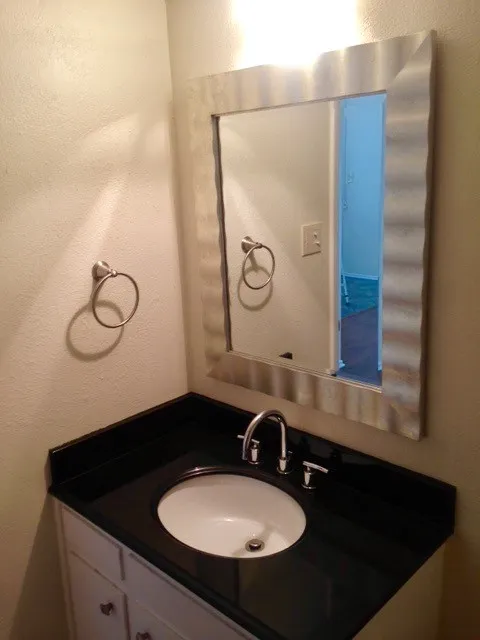 Apartment For Rent in Tarrant County , 3812 E Washburn Avenue D, Fort Worth, Texas 76107, 1 Bedroom, 1 Bathroom, Garage spaces, 800 Sqft, built in 1968, mls#21411883, Real Estate Agent in Fort Worth, Homes For Rent in Tarrant county, Homes For Rent in Fort Worth, Realtor in Fort Worth Texas, Real Estate Brokerage Independent Realty Texas, Luminita Cordes Realtor