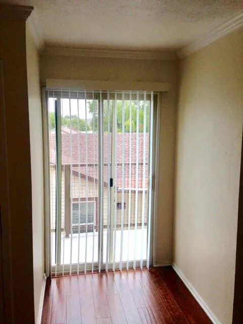 Apartment For Rent in Tarrant County , 3812 E Washburn Avenue D, Fort Worth, Texas 76107, 1 Bedroom, 1 Bathroom, Garage spaces, 800 Sqft, built in 1968, mls#21411883, Real Estate Agent in Fort Worth, Homes For Rent in Tarrant county, Homes For Rent in Fort Worth, Realtor in Fort Worth Texas, Real Estate Brokerage Independent Realty Texas, Luminita Cordes Realtor