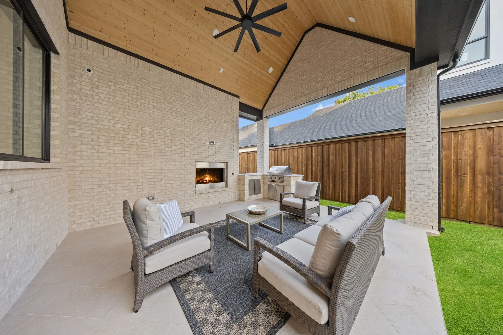Single Family Residence For Sale in Dallas County , 6475 Trammel Drive, Dallas, Texas 75214, 4 Bedroom, 5 Bathroom, 3 Garage spaces, 4,362 Sqft, built in 2026, mls#21411907, Real Estate Agent in Dallas, Homes For Sale in Dallas county, Homes For Sale in Dallas, Realtor in Dallas Texas, Real Estate Brokerage Independent Realty Texas, Luminita Cordes Realtor