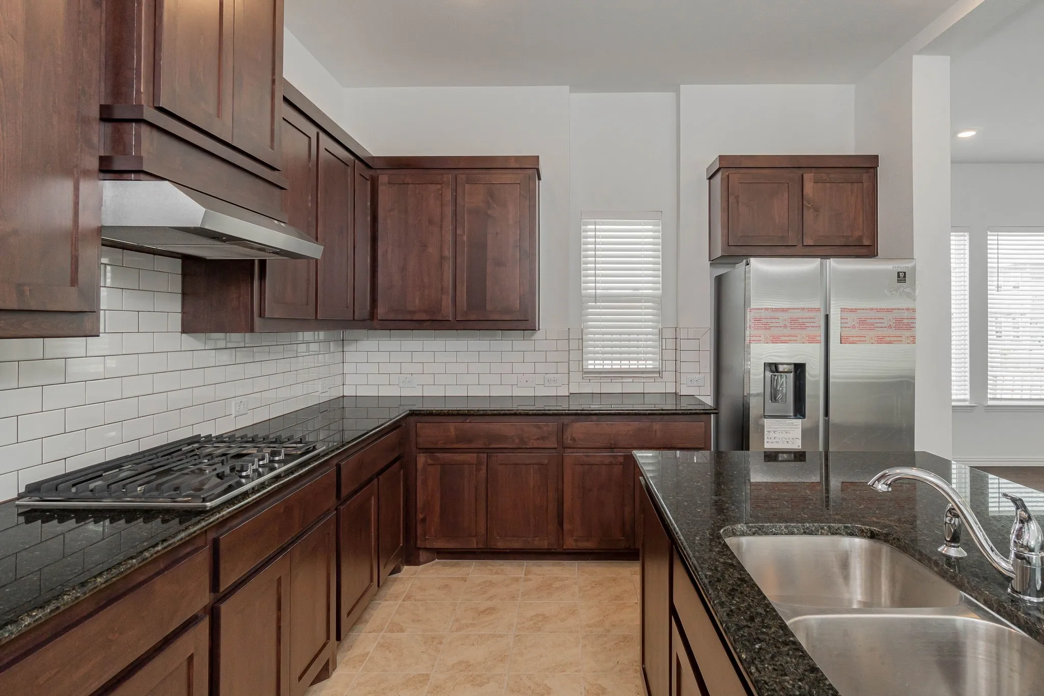 Single Family Residence For Rent in Collin County , 8705 Barnbougle Dunes Drive, Mc Kinney, Texas 75070, 4 Bedroom, 4 Bathroom, 2 Garage spaces, 3,300 Sqft, built in 2021, mls#21411919, Real Estate Agent in Mc Kinney, Homes For Rent in Collin county, Homes For Rent in Mc Kinney, Realtor in Mc Kinney Texas, Real Estate Brokerage Independent Realty Texas, Luminita Cordes Realtor