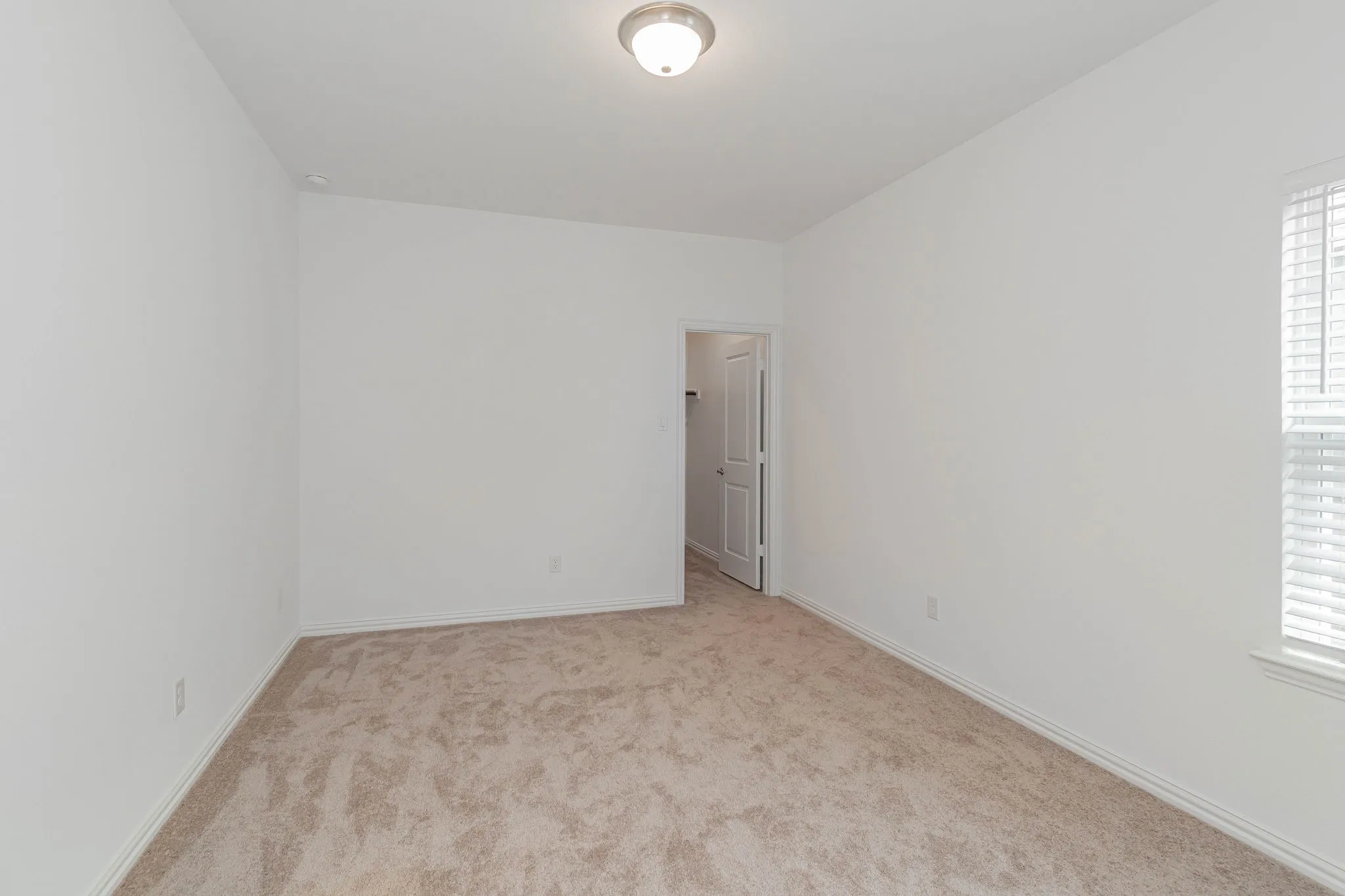 Single Family Residence For Rent in Collin County , 8705 Barnbougle Dunes Drive, Mc Kinney, Texas 75070, 4 Bedroom, 4 Bathroom, 2 Garage spaces, 3,300 Sqft, built in 2021, mls#21411919, Real Estate Agent in Mc Kinney, Homes For Rent in Collin county, Homes For Rent in Mc Kinney, Realtor in Mc Kinney Texas, Real Estate Brokerage Independent Realty Texas, Luminita Cordes Realtor