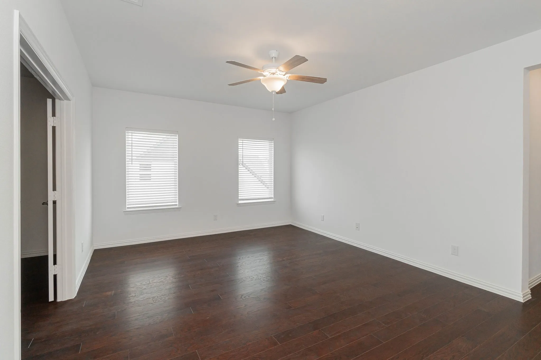 Single Family Residence For Rent in Collin County , 8705 Barnbougle Dunes Drive, Mc Kinney, Texas 75070, 4 Bedroom, 4 Bathroom, 2 Garage spaces, 3,300 Sqft, built in 2021, mls#21411919, Real Estate Agent in Mc Kinney, Homes For Rent in Collin county, Homes For Rent in Mc Kinney, Realtor in Mc Kinney Texas, Real Estate Brokerage Independent Realty Texas, Luminita Cordes Realtor