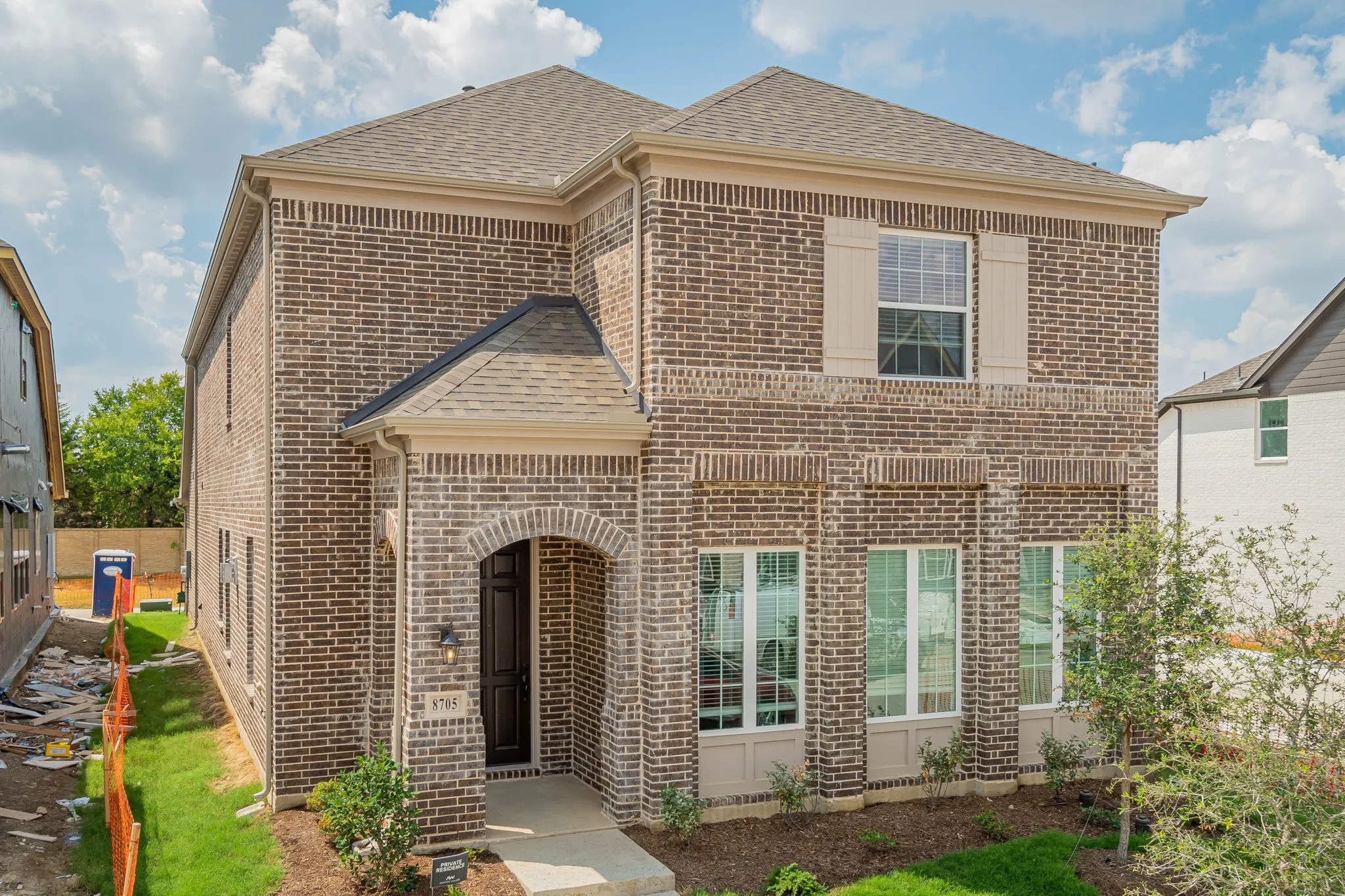 Single Family Residence For Rent