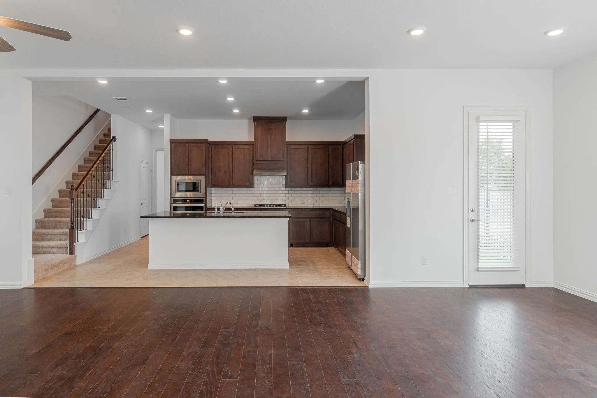 Single Family Residence For Rent in Collin County , 8705 Barnbougle Dunes Drive, Mc Kinney, Texas 75070, 4 Bedroom, 4 Bathroom, 2 Garage spaces, 3,300 Sqft, built in 2021, mls#21411919, Real Estate Agent in Mc Kinney, Homes For Rent in Collin county, Homes For Rent in Mc Kinney, Realtor in Mc Kinney Texas, Real Estate Brokerage Independent Realty Texas, Luminita Cordes Realtor