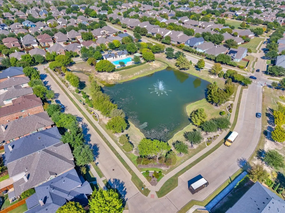 Community lake with fountain feature
