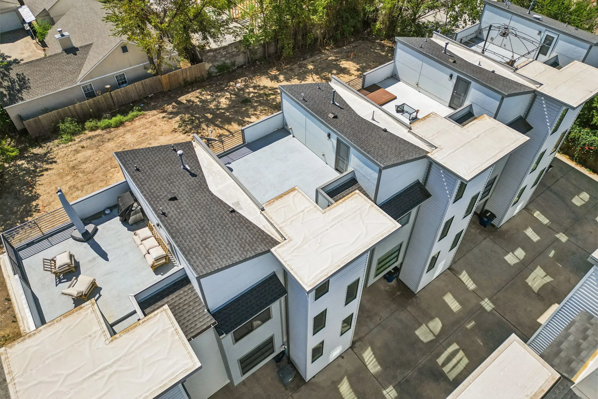 Condominium For Rent in Dallas County , 1921 California Drive 2, Dallas, Texas 75204, 3 Bedroom, 3 Bathroom, 2 Garage spaces, 1,856 Sqft, built in 2016, mls#21410961, Real Estate Agent in Dallas, Homes For Rent in Dallas county, Homes For Rent in Dallas, Realtor in Dallas Texas, Real Estate Brokerage Independent Realty Texas, Luminita Cordes Realtor