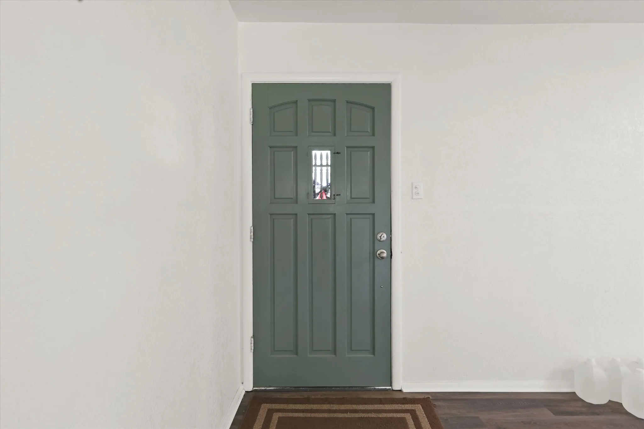 Single Family Residence For Sale in Johnson County , 1211 Greenbriar Lane, Cleburne, Texas 76033, 3 Bedroom, 2 Bathroom, 1 Garage spaces, 1,456 Sqft, built in 1959, mls#21411888, Real Estate Agent in Cleburne, Homes For Sale in Johnson county, Homes For Sale in Cleburne, Realtor in Cleburne Texas, Real Estate Brokerage Independent Realty Texas, Luminita Cordes Realtor
