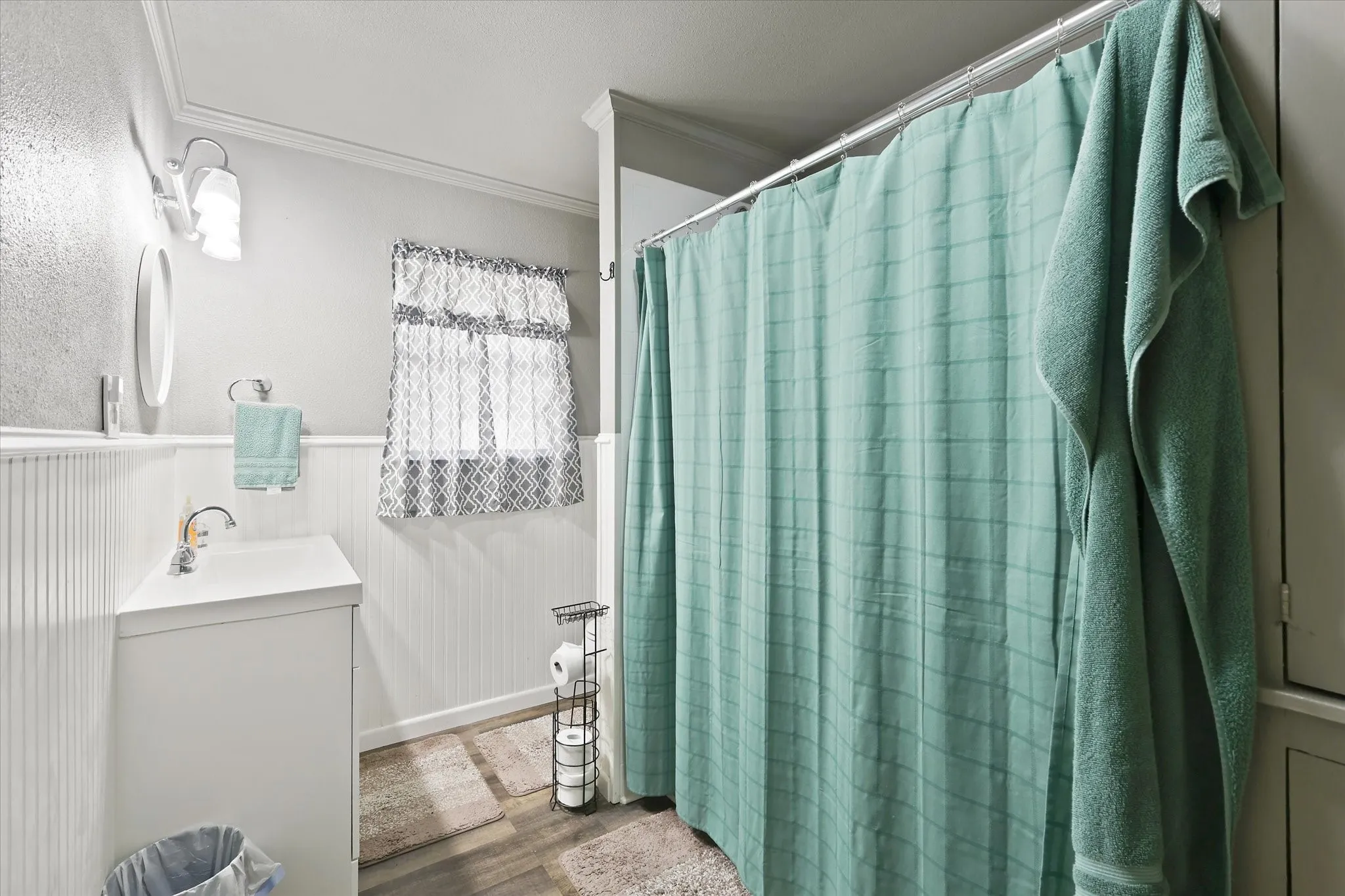 Single Family Residence For Sale in Johnson County , 1211 Greenbriar Lane, Cleburne, Texas 76033, 3 Bedroom, 2 Bathroom, 1 Garage spaces, 1,456 Sqft, built in 1959, mls#21411888, Real Estate Agent in Cleburne, Homes For Sale in Johnson county, Homes For Sale in Cleburne, Realtor in Cleburne Texas, Real Estate Brokerage Independent Realty Texas, Luminita Cordes Realtor