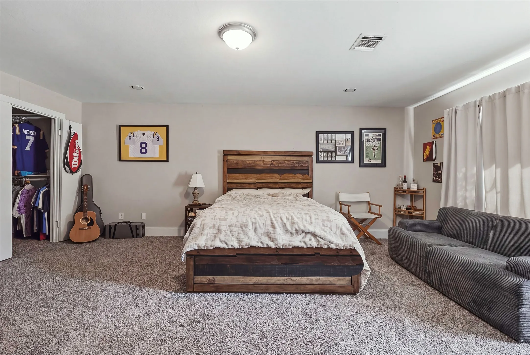 Single Family Residence For Sale in Tarrant County , 3705 Brighton Road, Fort Worth, Texas 76109, 5 Bedroom, 3 Bathroom, 2 Garage spaces, 3,701 Sqft, built in 1952, mls#21411949, Real Estate Agent in Fort Worth, Homes For Sale in Tarrant county, Homes For Sale in Fort Worth, Realtor in Fort Worth Texas, Real Estate Brokerage Independent Realty Texas, Luminita Cordes Realtor
