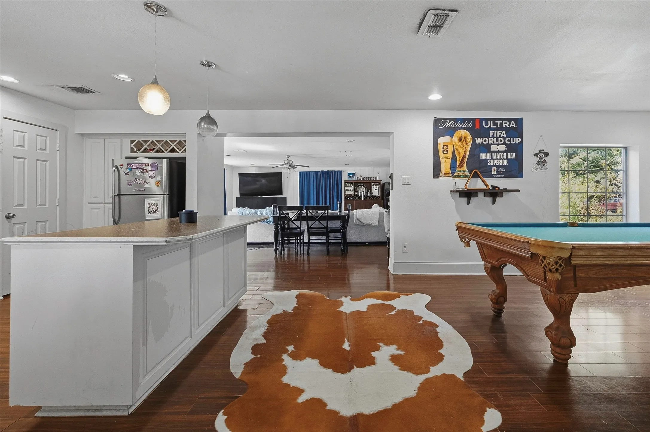 Single Family Residence For Sale in Tarrant County , 3705 Brighton Road, Fort Worth, Texas 76109, 5 Bedroom, 3 Bathroom, 2 Garage spaces, 3,701 Sqft, built in 1952, mls#21411949, Real Estate Agent in Fort Worth, Homes For Sale in Tarrant county, Homes For Sale in Fort Worth, Realtor in Fort Worth Texas, Real Estate Brokerage Independent Realty Texas, Luminita Cordes Realtor