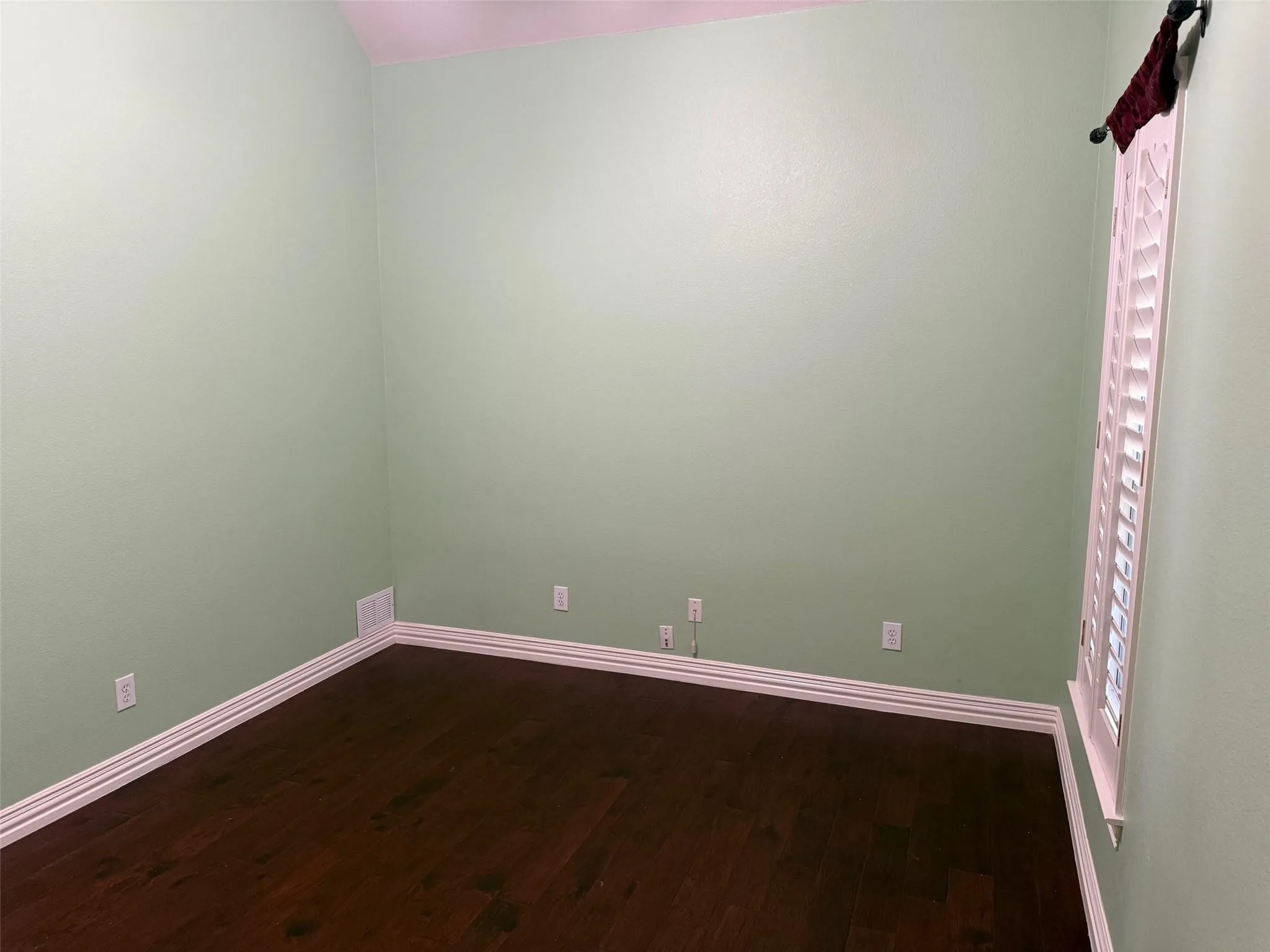Single Family Residence For Rent in Collin County , 8421 Orchard Hill Drive, Plano, Texas 75025, 5 Bedroom, 5 Bathroom, 3 Garage spaces, 3,667 Sqft, built in 2000, mls#21410942, Real Estate Agent in Plano, Homes For Rent in Collin county, Homes For Rent in Plano, Realtor in Plano Texas, Real Estate Brokerage Independent Realty Texas, Luminita Cordes Realtor
