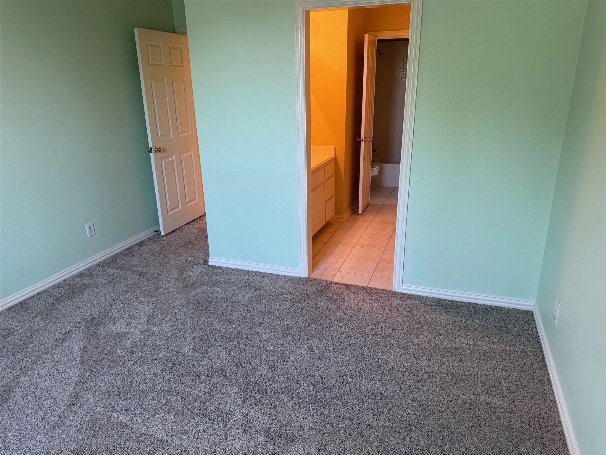 Single Family Residence For Rent in Collin County , 8421 Orchard Hill Drive, Plano, Texas 75025, 5 Bedroom, 5 Bathroom, 3 Garage spaces, 3,667 Sqft, built in 2000, mls#21410942, Real Estate Agent in Plano, Homes For Rent in Collin county, Homes For Rent in Plano, Realtor in Plano Texas, Real Estate Brokerage Independent Realty Texas, Luminita Cordes Realtor