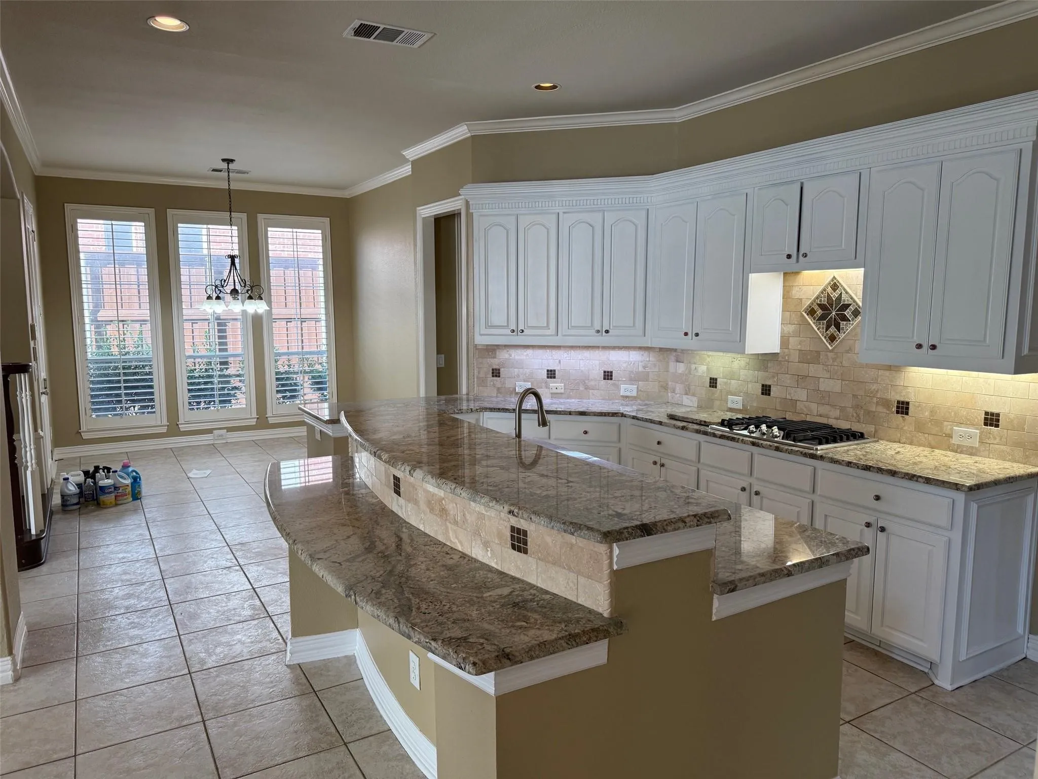Single Family Residence For Rent in Collin County , 8421 Orchard Hill Drive, Plano, Texas 75025, 5 Bedroom, 5 Bathroom, 3 Garage spaces, 3,667 Sqft, built in 2000, mls#21410942, Real Estate Agent in Plano, Homes For Rent in Collin county, Homes For Rent in Plano, Realtor in Plano Texas, Real Estate Brokerage Independent Realty Texas, Luminita Cordes Realtor