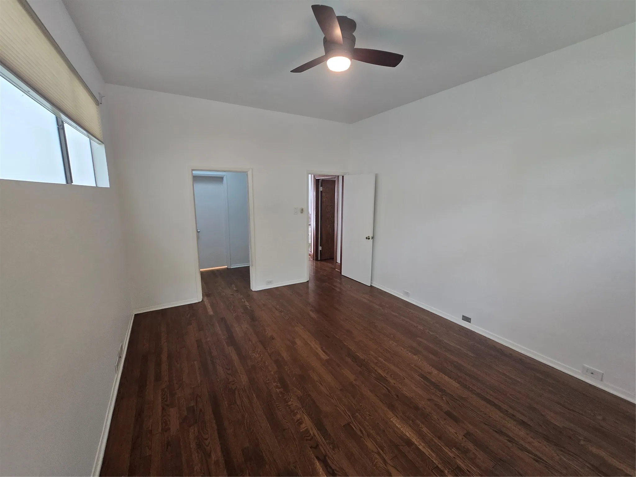 Townhouse For Rent in Dallas County , 6434 Southpoint Drive, Dallas, Texas 75248, 2 Bedroom, 3 Bathroom, 2 Garage spaces, 2,358 Sqft, built in 1973, mls#21411970, Real Estate Agent in Dallas, Homes For Rent in Dallas county, Homes For Rent in Dallas, Realtor in Dallas Texas, Real Estate Brokerage Independent Realty Texas, Luminita Cordes Realtor
