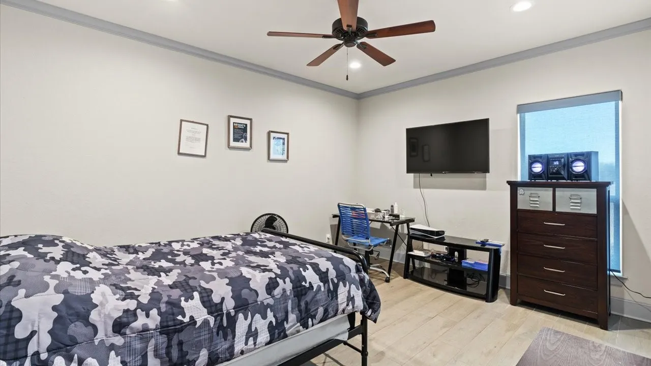 Single Family Residence For Sale in Smith County , 15631 Stallion Lake Boulevard, Lindale, Texas 75771, 4 Bedroom, 3 Bathroom, 2 Garage spaces, 3,489 Sqft, built in 2018, mls#21404541, Real Estate Agent in Lindale, Homes For Sale in Smith county, Homes For Sale in Lindale, Realtor in Lindale Texas, Real Estate Brokerage Independent Realty Texas, Luminita Cordes Realtor