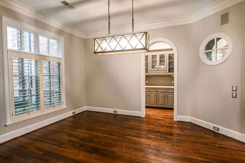 Single Family Residence For Rent in Dallas County , 711 Lexington Avenue, Coppell, Texas 75019, 5 Bedroom, 5 Bathroom, 3 Garage spaces, 4,854 Sqft, built in 2000, mls#21412001, Real Estate Agent in Coppell, Homes For Rent in Dallas county, Homes For Rent in Coppell, Realtor in Coppell Texas, Real Estate Brokerage Independent Realty Texas, Luminita Cordes Realtor