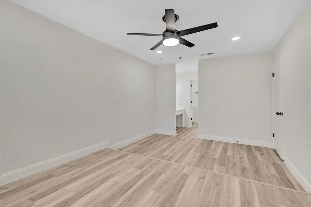 Single Family Residence For Sale in Tarrant County , 1137 Melissa Drive, Keller, Texas 76262, 3 Bedroom, 2 Bathroom, 2 Garage spaces, 1,522 Sqft, built in 1972, mls#21410294, Real Estate Agent in Keller, Homes For Sale in Tarrant county, Homes For Sale in Keller, Realtor in Keller Texas, Real Estate Brokerage Independent Realty Texas, Luminita Cordes Realtor