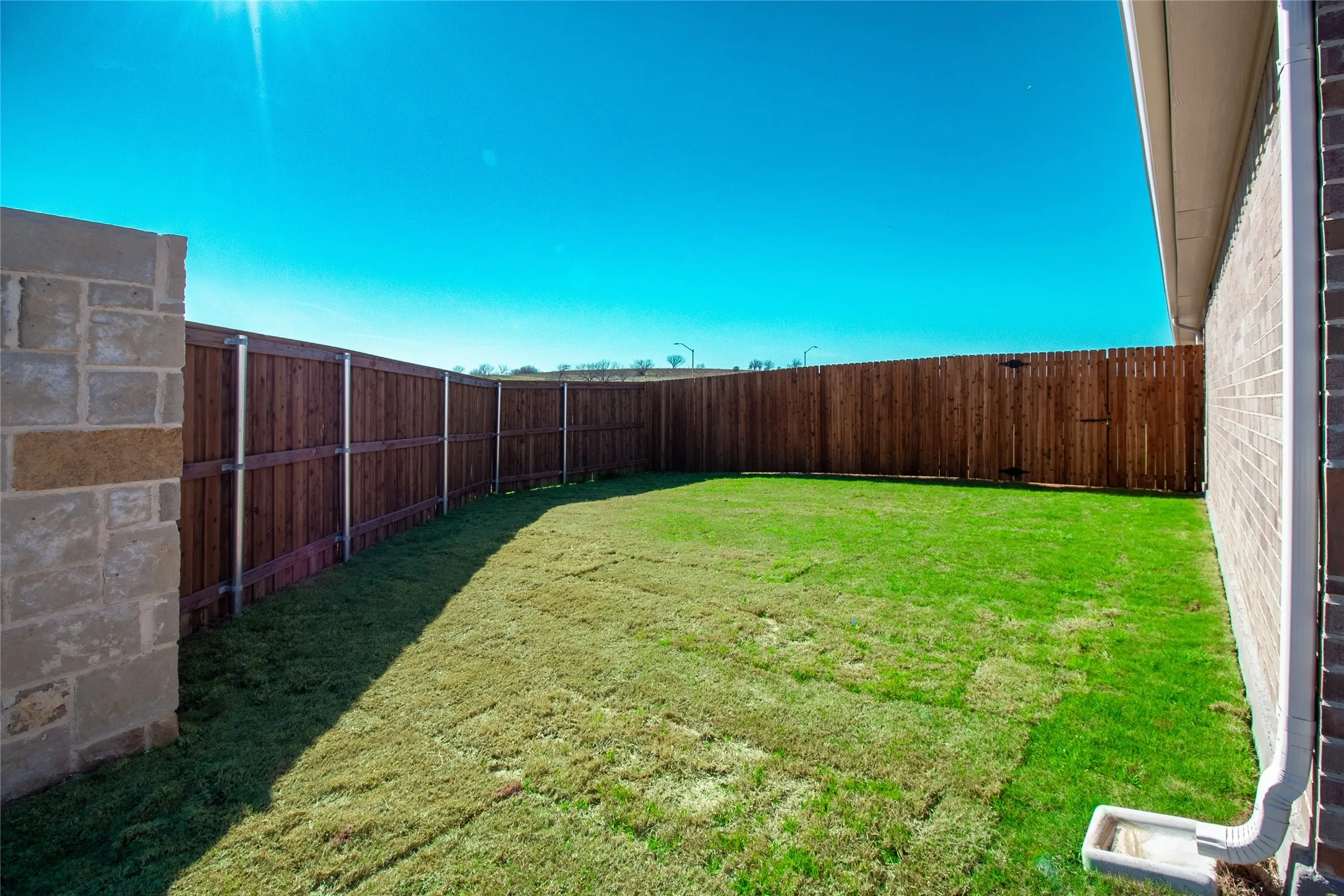 Single Family Residence For Rent in Tarrant County , 10501 Tuxinaw Trail, Fort Worth, Texas 76179, 3 Bedroom, 2 Bathroom, 2 Garage spaces, 1,831 Sqft, built in 2024, mls#21412025, Real Estate Agent in Fort Worth, Homes For Rent in Tarrant county, Homes For Rent in Fort Worth, Realtor in Fort Worth Texas, Real Estate Brokerage Independent Realty Texas, Luminita Cordes Realtor