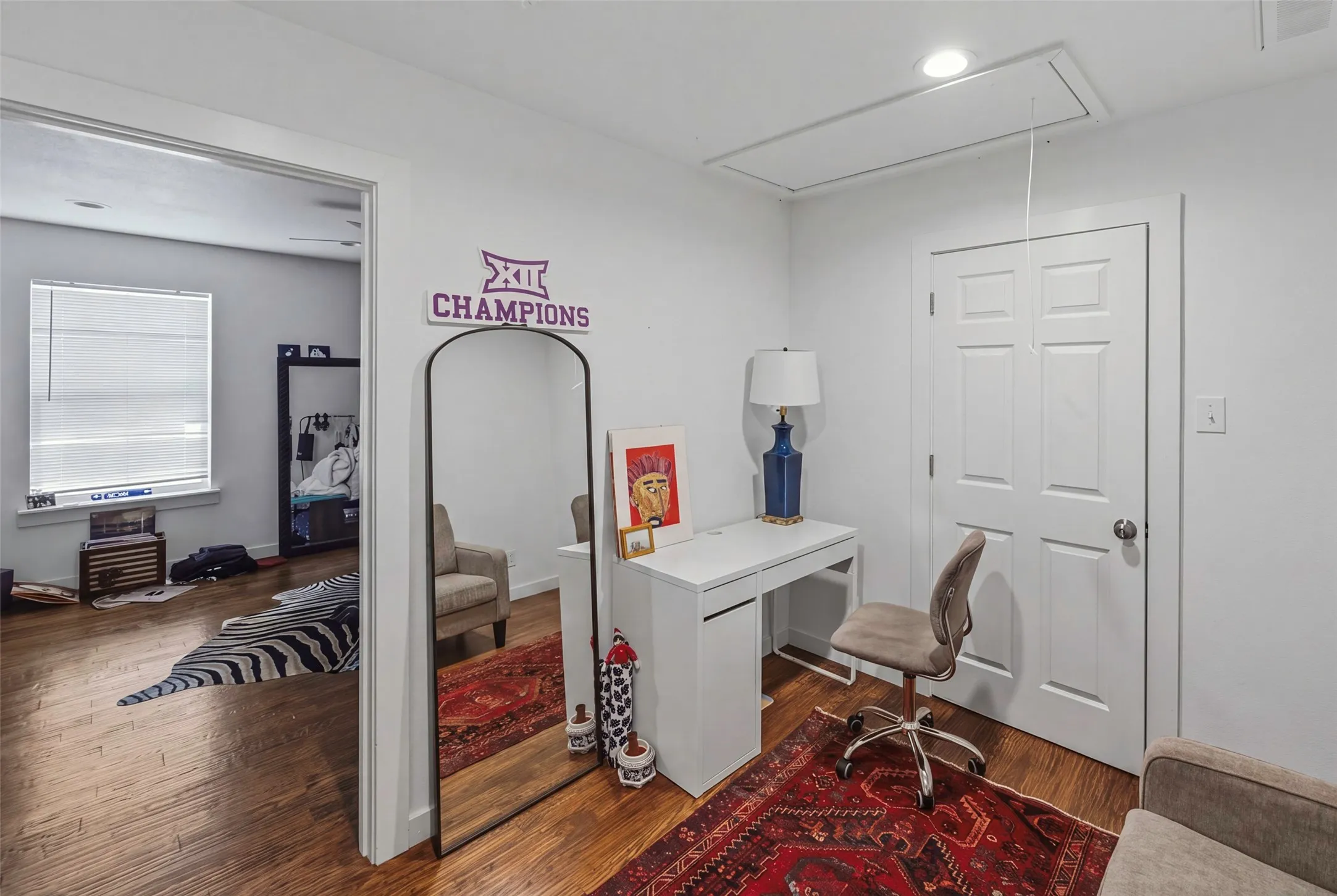 Single Family Residence For Sale in Tarrant County , 3233 Merida Avenue, Fort Worth, Texas 76109, 3 Bedroom, 3 Bathroom, Garage spaces, 2,296 Sqft, built in 1945, mls#21411976, Real Estate Agent in Fort Worth, Homes For Sale in Tarrant county, Homes For Sale in Fort Worth, Realtor in Fort Worth Texas, Real Estate Brokerage Independent Realty Texas, Luminita Cordes Realtor