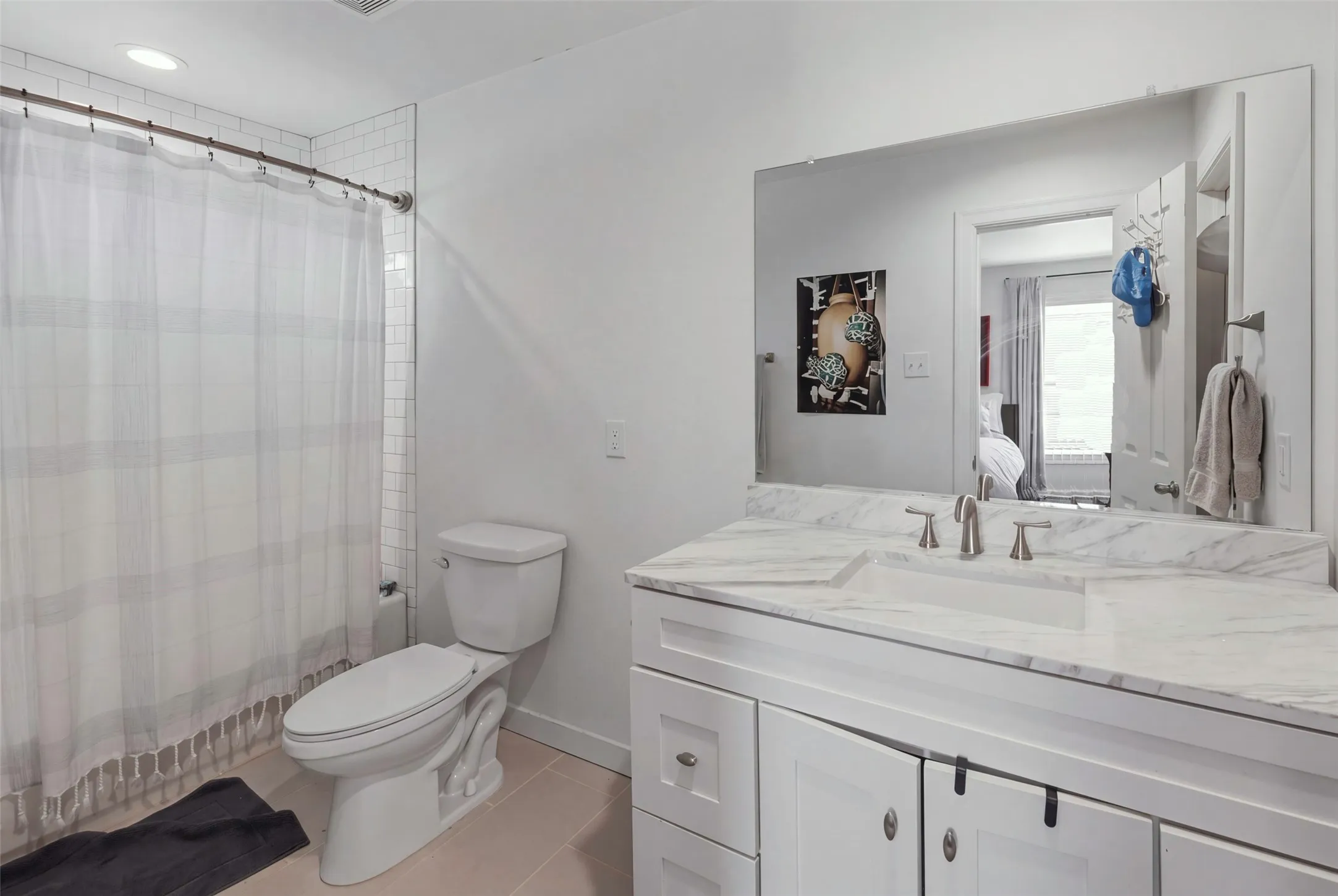 Single Family Residence For Sale in Tarrant County , 3233 Merida Avenue, Fort Worth, Texas 76109, 3 Bedroom, 3 Bathroom, Garage spaces, 2,296 Sqft, built in 1945, mls#21411976, Real Estate Agent in Fort Worth, Homes For Sale in Tarrant county, Homes For Sale in Fort Worth, Realtor in Fort Worth Texas, Real Estate Brokerage Independent Realty Texas, Luminita Cordes Realtor