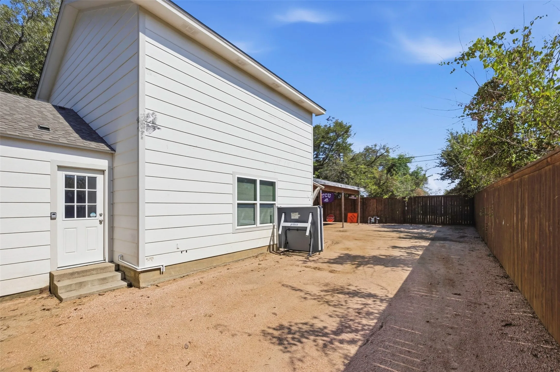 Single Family Residence For Sale in Tarrant County , 3233 Merida Avenue, Fort Worth, Texas 76109, 3 Bedroom, 3 Bathroom, Garage spaces, 2,296 Sqft, built in 1945, mls#21411976, Real Estate Agent in Fort Worth, Homes For Sale in Tarrant county, Homes For Sale in Fort Worth, Realtor in Fort Worth Texas, Real Estate Brokerage Independent Realty Texas, Luminita Cordes Realtor