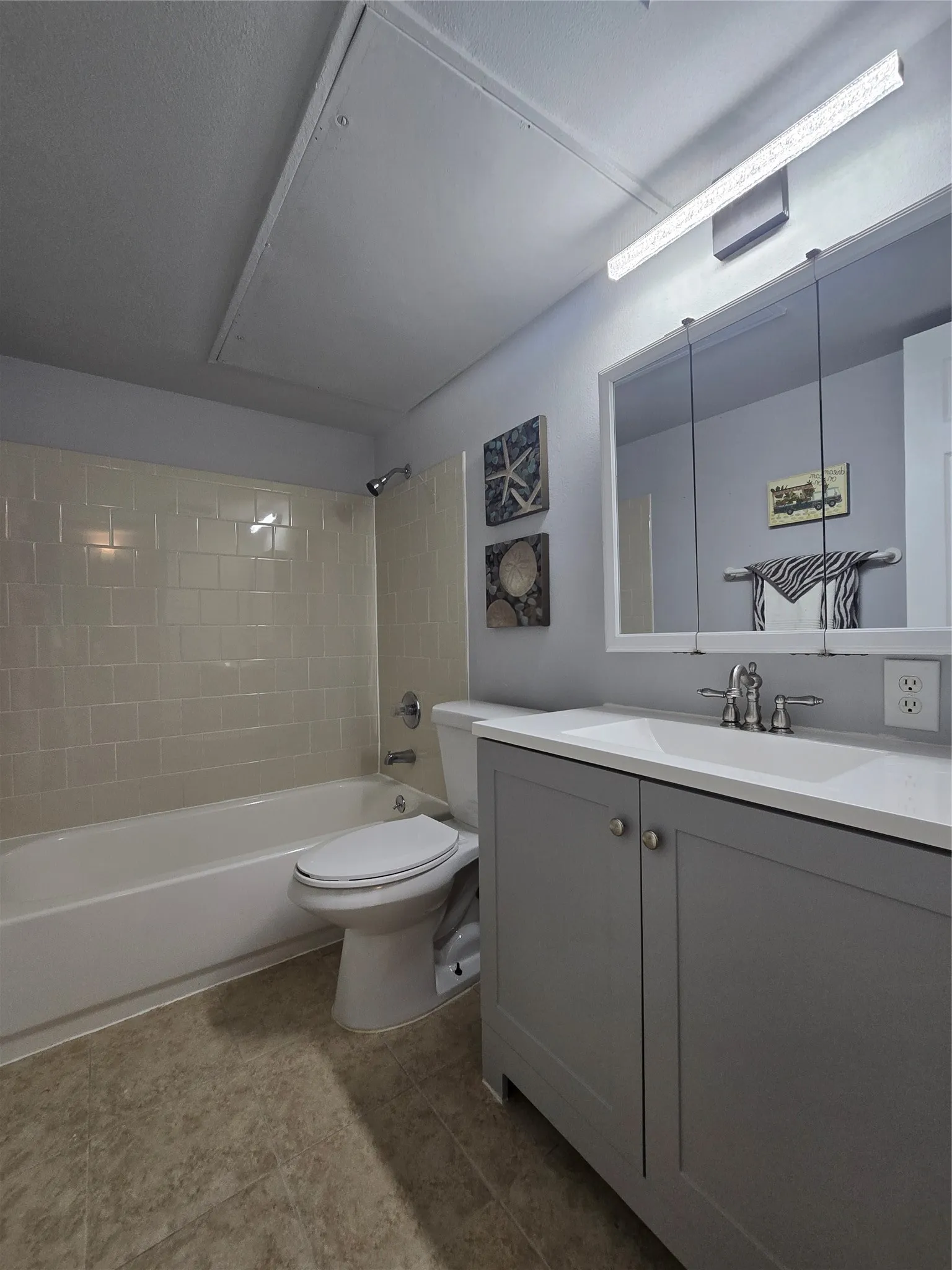 Single Family Residence For Sale in Collin County , 3357 Sherwood Drive, Plano, Texas 75074, 3 Bedroom, 2 Bathroom, 1 Garage spaces, 1,292 Sqft, built in 1972, mls#21411485, Real Estate Agent in Plano, Homes For Sale in Collin county, Homes For Sale in Plano, Realtor in Plano Texas, Real Estate Brokerage Independent Realty Texas, Luminita Cordes Realtor