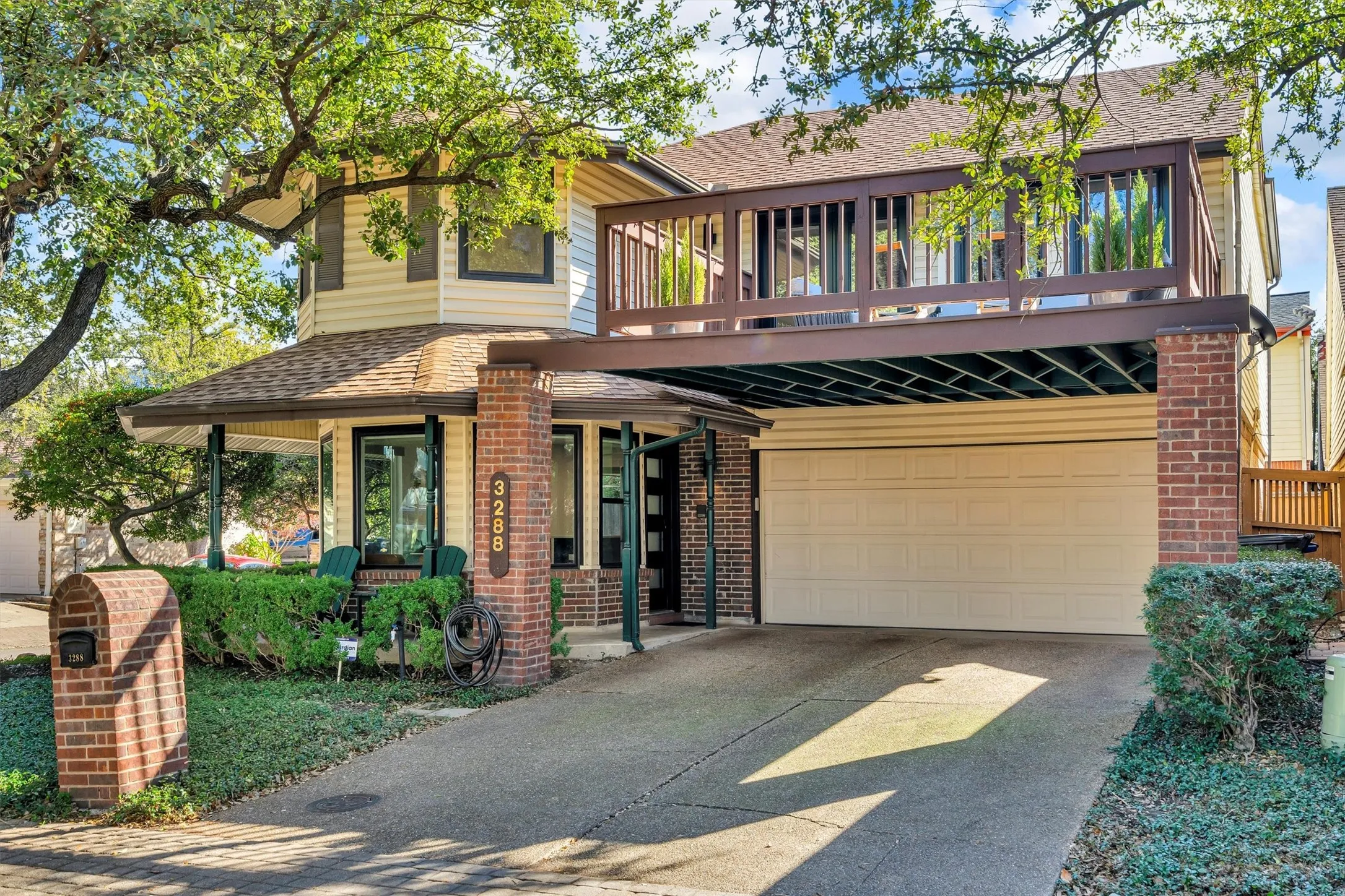 Single Family Residence For Rent