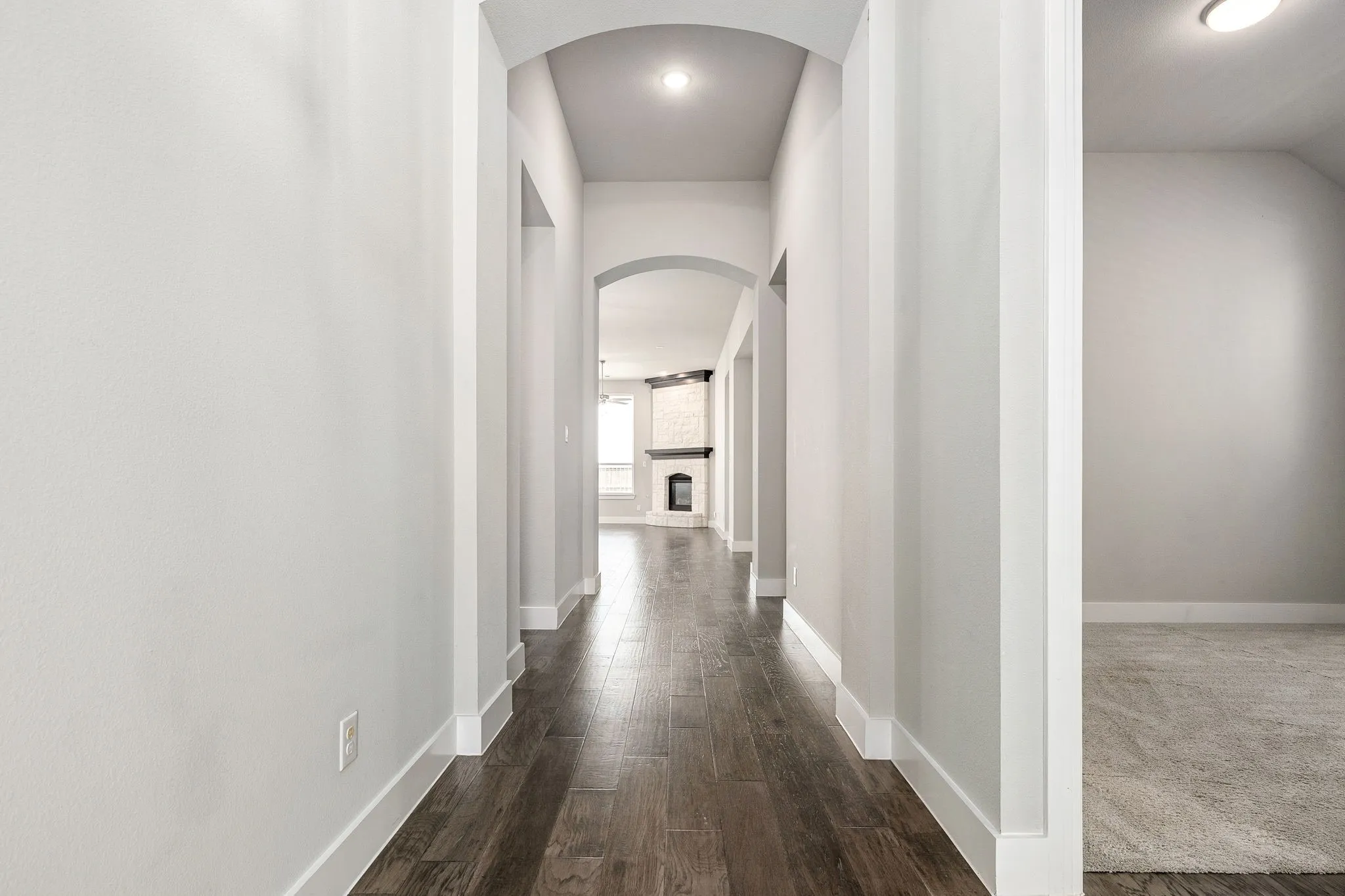 Single Family Residence For Rent in Collin County , 2917 Saltwood, Celina, Texas 75009, 4 Bedroom, 4 Bathroom, 2 Garage spaces, 2,280 Sqft, built in 2020, mls#21412051, Real Estate Agent in Celina, Homes For Rent in Collin county, Homes For Rent in Celina, Realtor in Celina Texas, Real Estate Brokerage Independent Realty Texas, Luminita Cordes Realtor