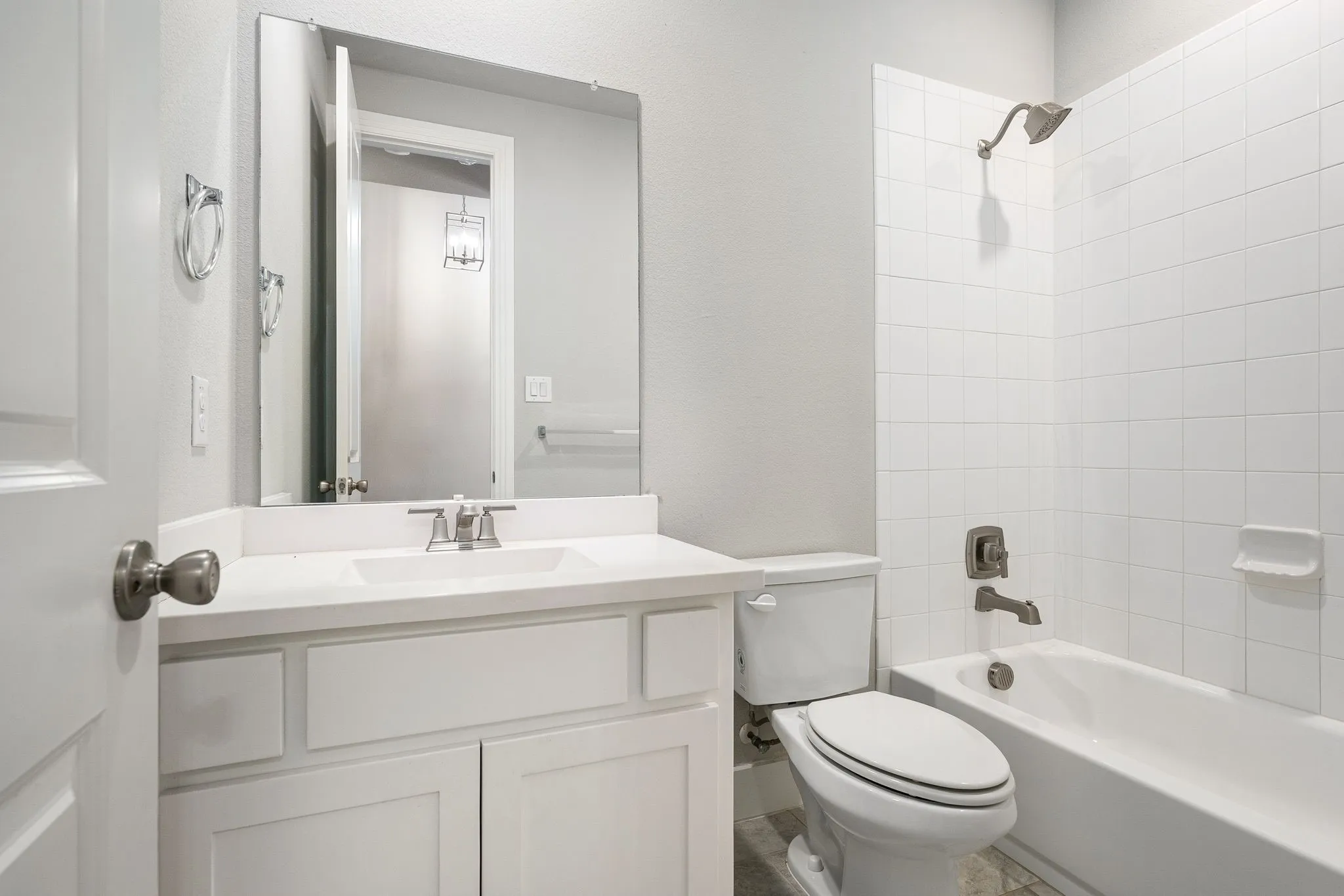 Single Family Residence For Rent in Collin County , 2917 Saltwood, Celina, Texas 75009, 4 Bedroom, 4 Bathroom, 2 Garage spaces, 2,280 Sqft, built in 2020, mls#21412051, Real Estate Agent in Celina, Homes For Rent in Collin county, Homes For Rent in Celina, Realtor in Celina Texas, Real Estate Brokerage Independent Realty Texas, Luminita Cordes Realtor