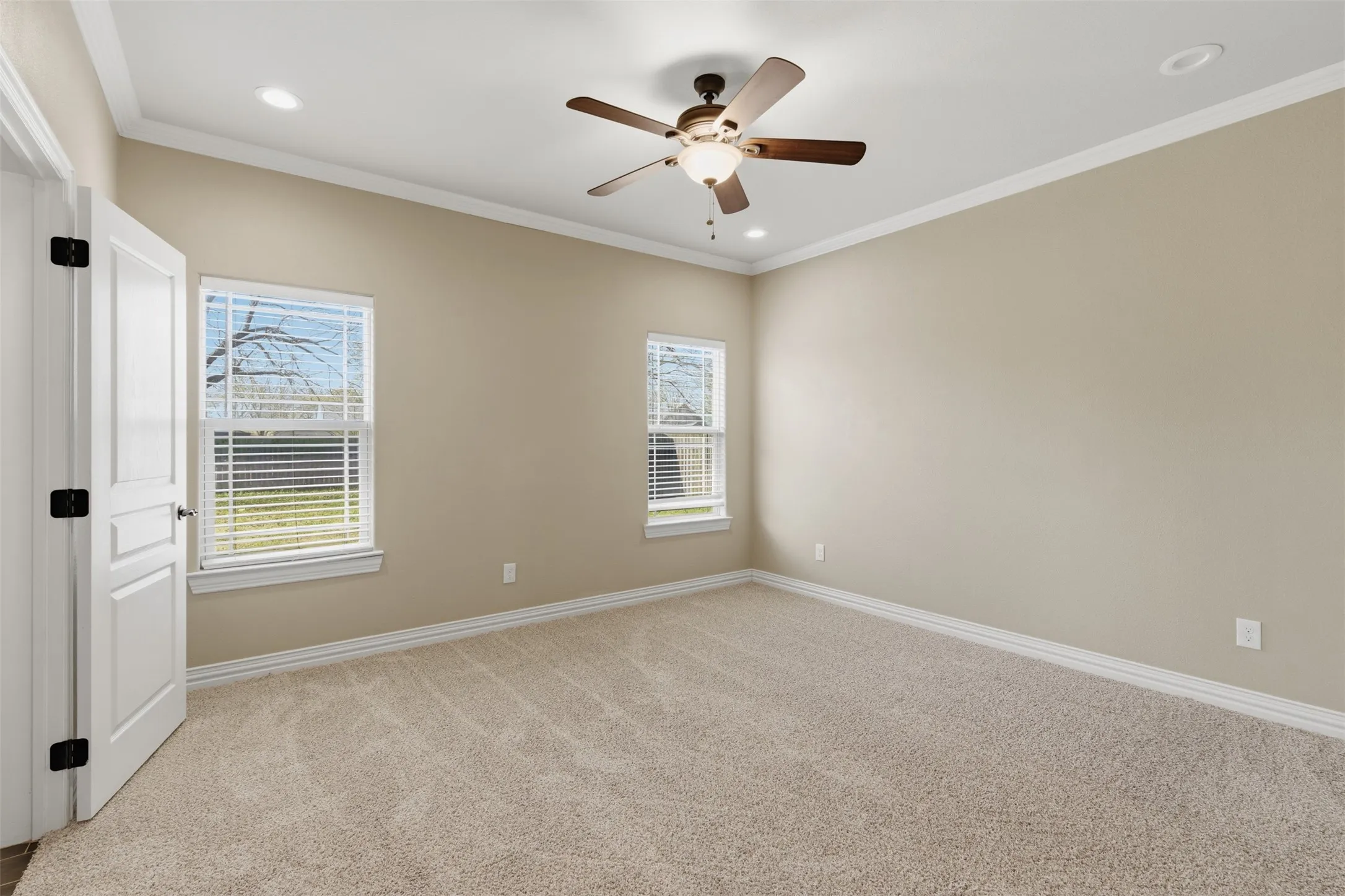 Single Family Residence For Rent in Grayson County , 1524 S Montgomery Street, Sherman, Texas 75090, 3 Bedroom, 2 Bathroom, Garage spaces, 1,265 Sqft, built in 2017, mls#21412063, Real Estate Agent in Sherman, Homes For Rent in Grayson county, Homes For Rent in Sherman, Realtor in Sherman Texas, Real Estate Brokerage Independent Realty Texas, Luminita Cordes Realtor