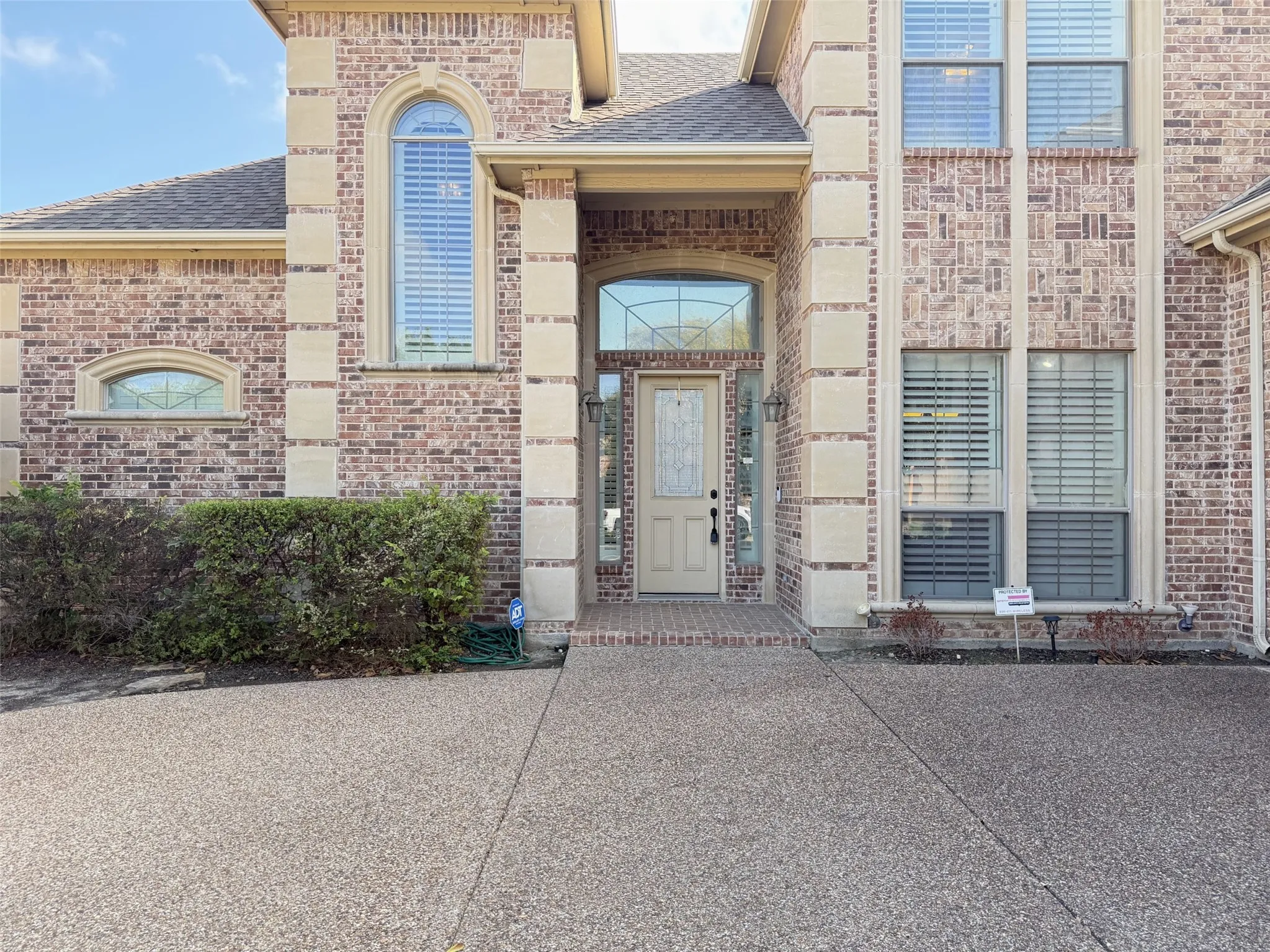 Single Family Residence For Rent in Dallas County , 116 Trinity Court, Coppell, Texas 75019, 4 Bedroom, 3 Bathroom, 2 Garage spaces, 3,092 Sqft, built in 2003, mls#21412019, Real Estate Agent in Coppell, Homes For Rent in Dallas county, Homes For Rent in Coppell, Realtor in Coppell Texas, Real Estate Brokerage Independent Realty Texas, Luminita Cordes Realtor