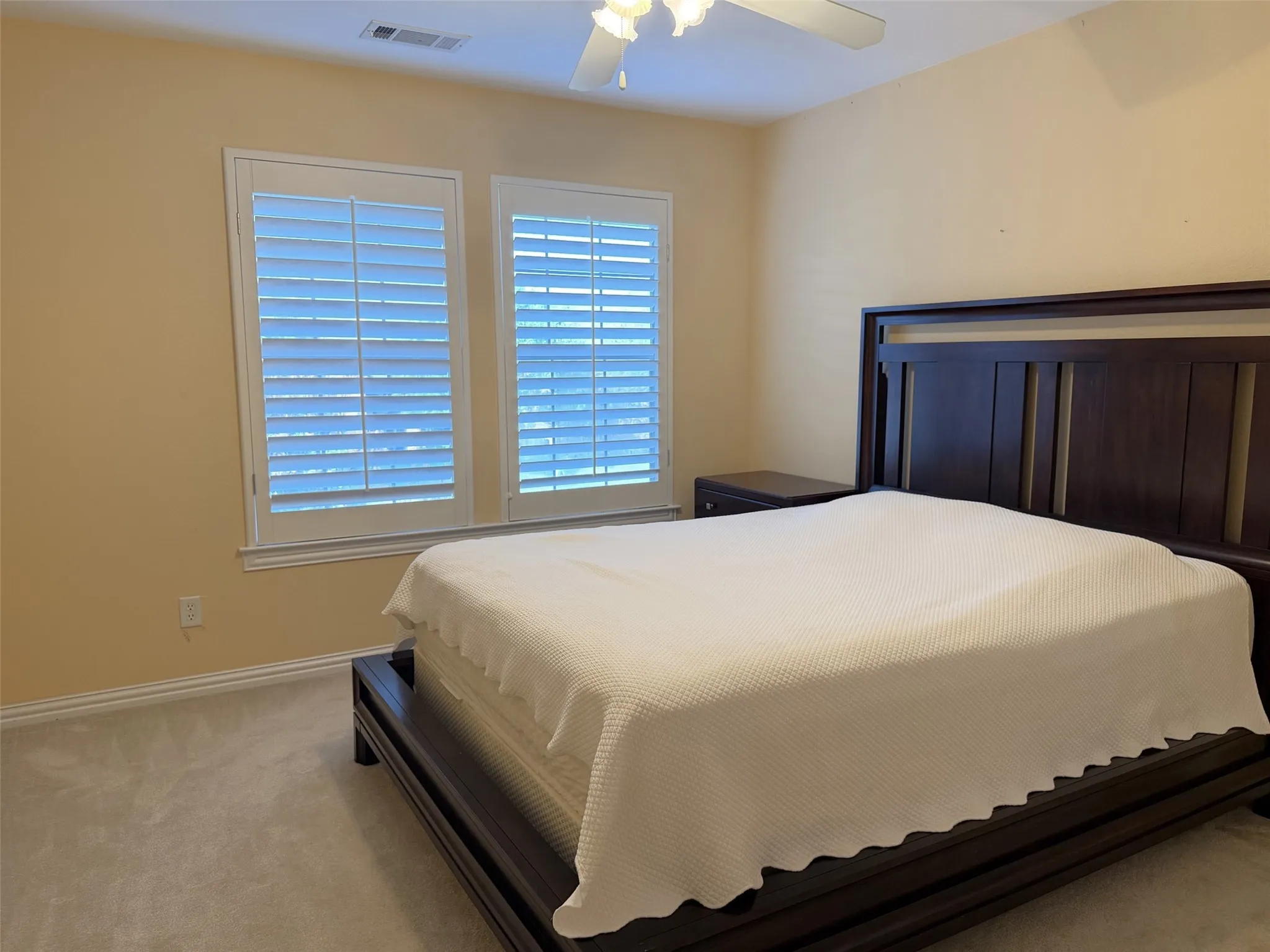 Single Family Residence For Rent in Dallas County , 116 Trinity Court, Coppell, Texas 75019, 4 Bedroom, 3 Bathroom, 2 Garage spaces, 3,092 Sqft, built in 2003, mls#21412019, Real Estate Agent in Coppell, Homes For Rent in Dallas county, Homes For Rent in Coppell, Realtor in Coppell Texas, Real Estate Brokerage Independent Realty Texas, Luminita Cordes Realtor