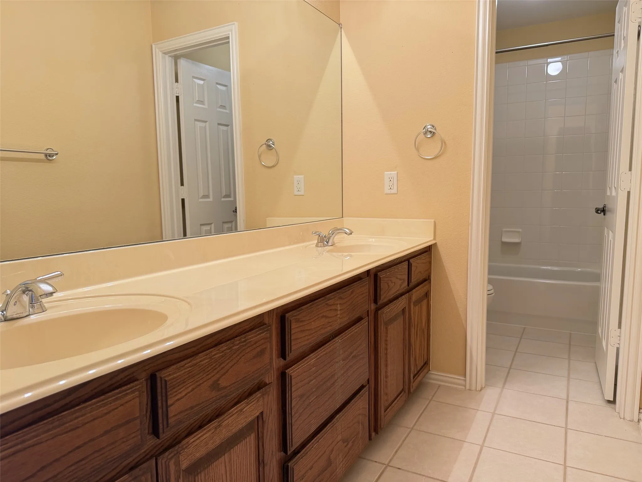 Single Family Residence For Rent in Dallas County , 116 Trinity Court, Coppell, Texas 75019, 4 Bedroom, 3 Bathroom, 2 Garage spaces, 3,092 Sqft, built in 2003, mls#21412019, Real Estate Agent in Coppell, Homes For Rent in Dallas county, Homes For Rent in Coppell, Realtor in Coppell Texas, Real Estate Brokerage Independent Realty Texas, Luminita Cordes Realtor