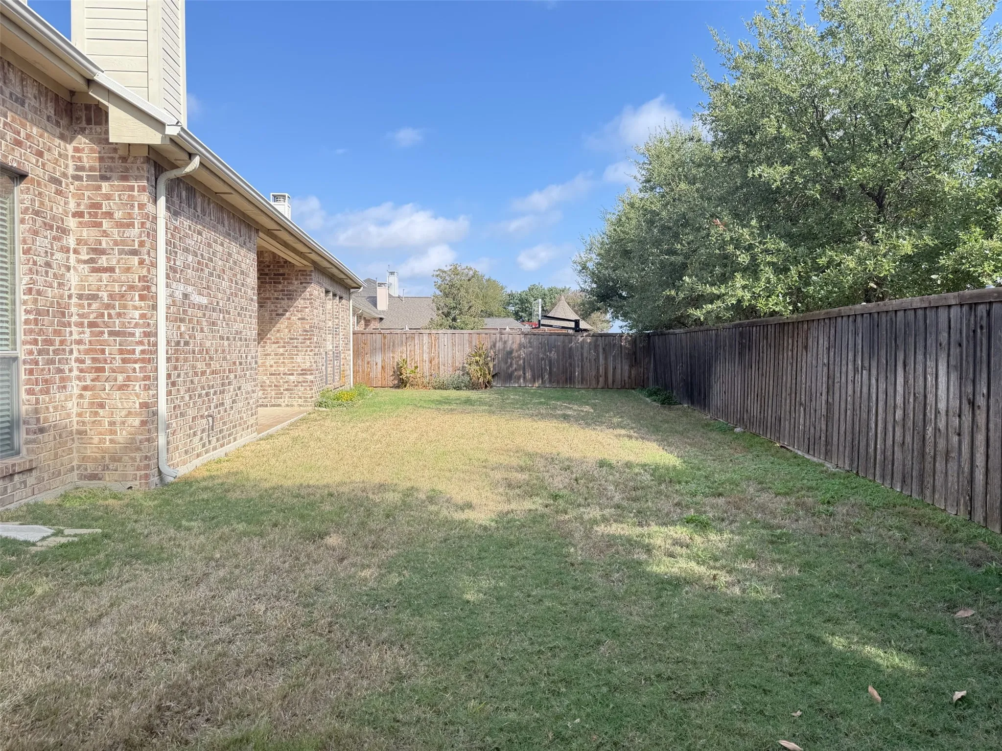 Single Family Residence For Rent in Dallas County , 116 Trinity Court, Coppell, Texas 75019, 4 Bedroom, 3 Bathroom, 2 Garage spaces, 3,092 Sqft, built in 2003, mls#21412019, Real Estate Agent in Coppell, Homes For Rent in Dallas county, Homes For Rent in Coppell, Realtor in Coppell Texas, Real Estate Brokerage Independent Realty Texas, Luminita Cordes Realtor