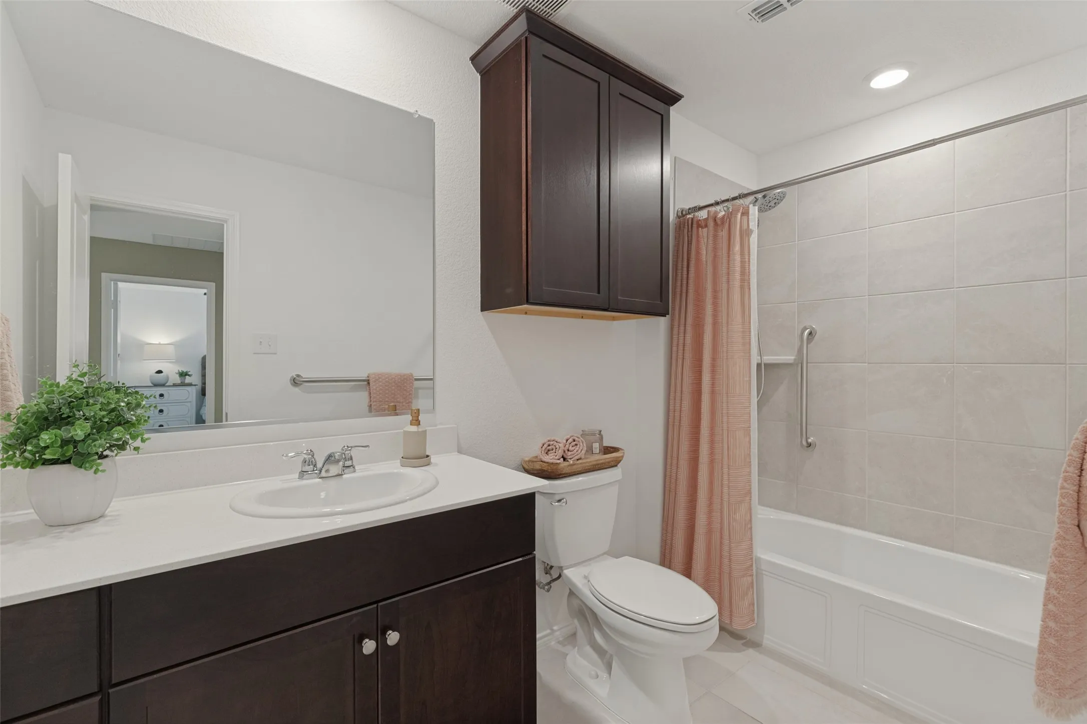 Single Family Residence For Sale in Collin County , 3700 Kinglet Court, Mc Kinney, Texas 75071, 2 Bedroom, 1 Bathroom, 2 Garage spaces, 1,012 Sqft, built in 2023, mls#21411975, Real Estate Agent in Mc Kinney, Homes For Sale in Collin county, Homes For Sale in Mc Kinney, Realtor in Mc Kinney Texas, Real Estate Brokerage Independent Realty Texas, Luminita Cordes Realtor