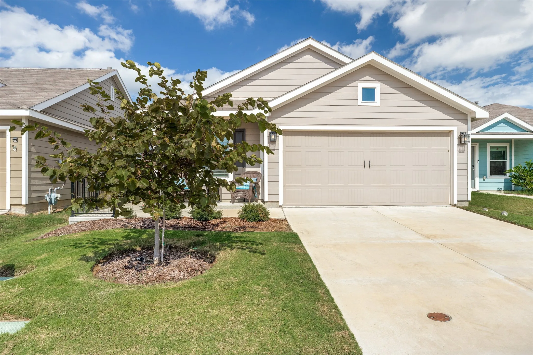 Single Family Residence For Sale in Collin County , 3700 Kinglet Court, Mc Kinney, Texas 75071, 2 Bedroom, 1 Bathroom, 2 Garage spaces, 1,012 Sqft, built in 2023, mls#21411975, Real Estate Agent in Mc Kinney, Homes For Sale in Collin county, Homes For Sale in Mc Kinney, Realtor in Mc Kinney Texas, Real Estate Brokerage Independent Realty Texas, Luminita Cordes Realtor