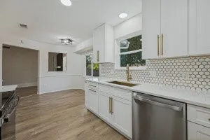 Single Family Residence For Sale in Johnson County , 709 Charlyne Drive, Burleson, Texas 76028, 3 Bedroom, 2 Bathroom, 2 Garage spaces, 1,457 Sqft, built in 1979, mls#21406554, Real Estate Agent in Burleson, Homes For Sale in Johnson county, Homes For Sale in Burleson, Realtor in Burleson Texas, Real Estate Brokerage Independent Realty Texas, Luminita Cordes Realtor