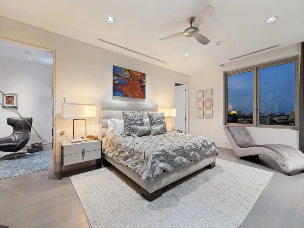 Hardwood-style flooring throughout