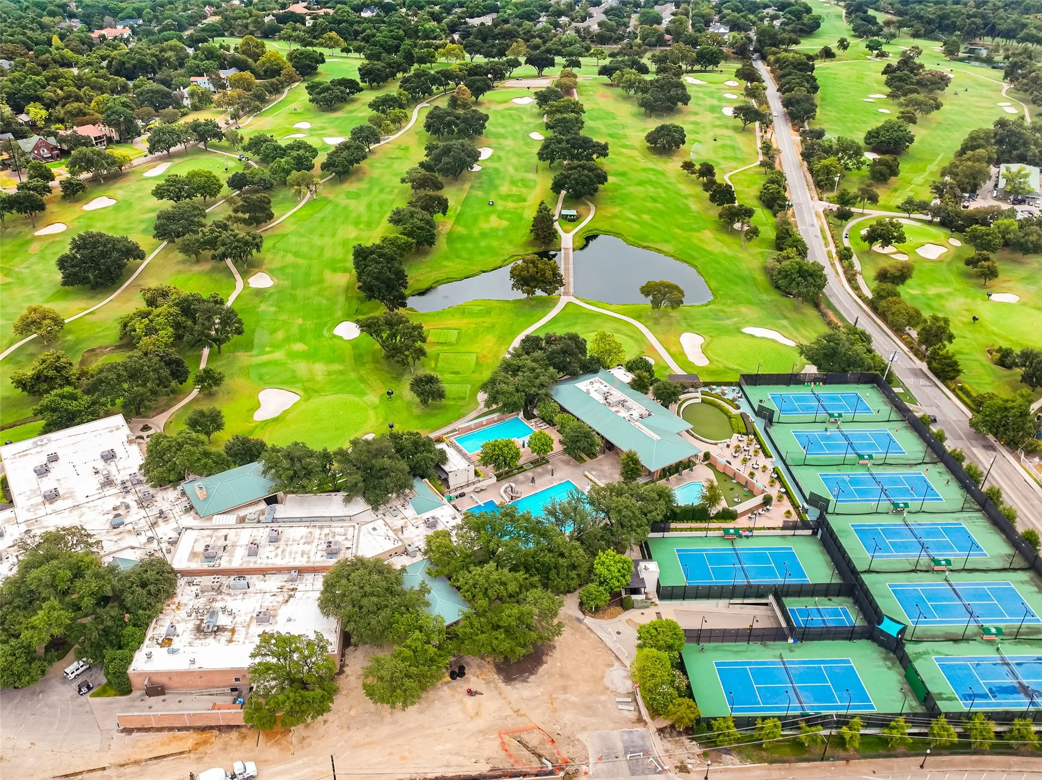 Lakewood Country Club