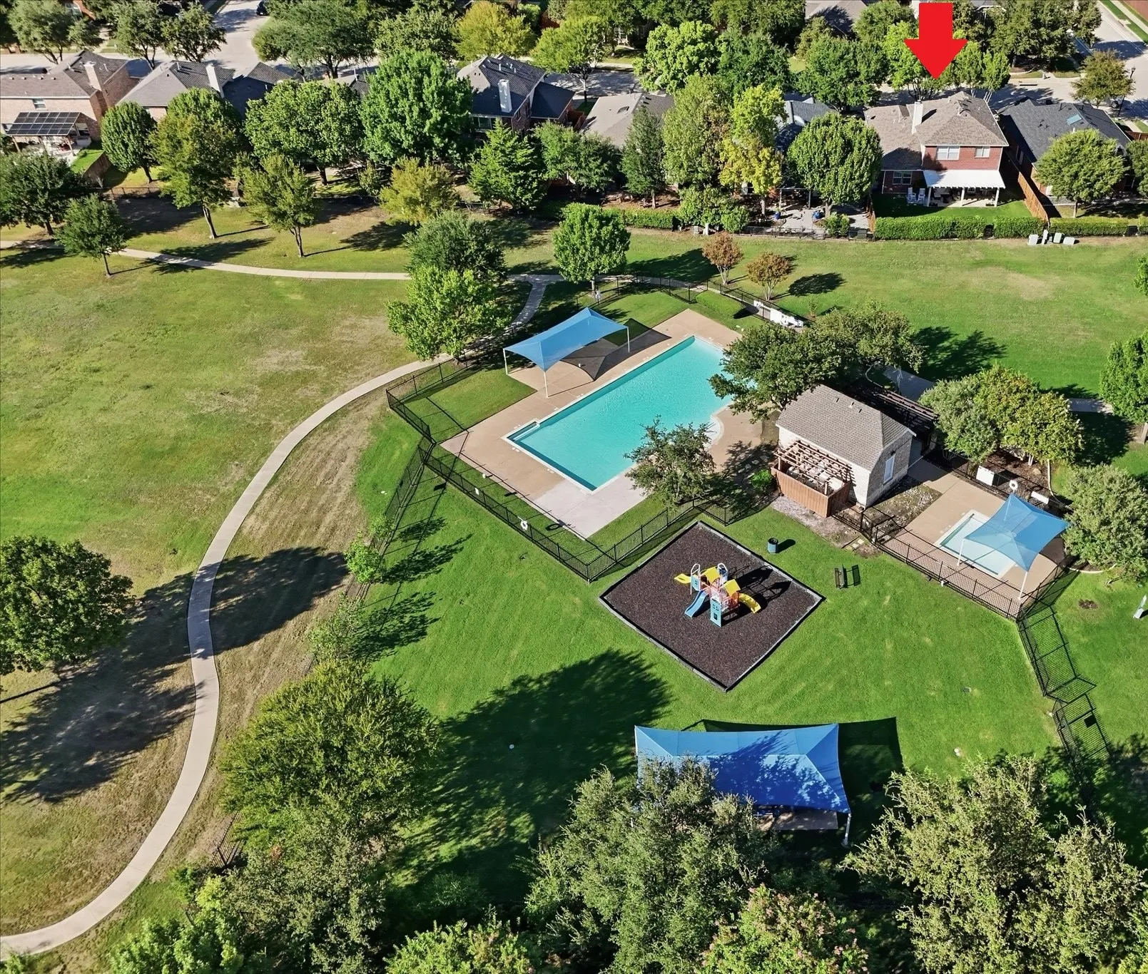 Community pools & a playground are just a short walk away along the greenbelt—all the enjoyment of a pool without the upkeep!