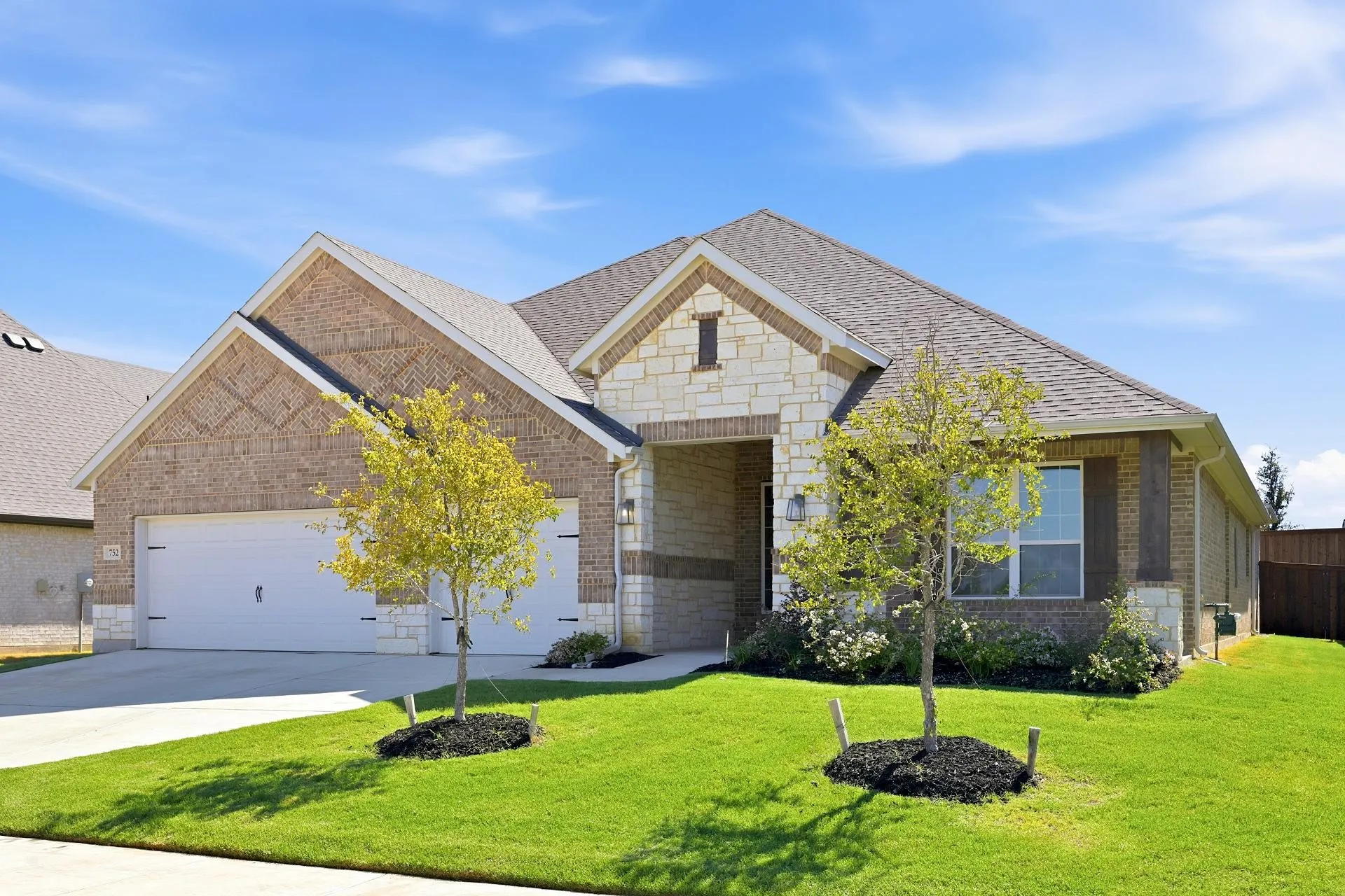 Single Family Residence For Rent