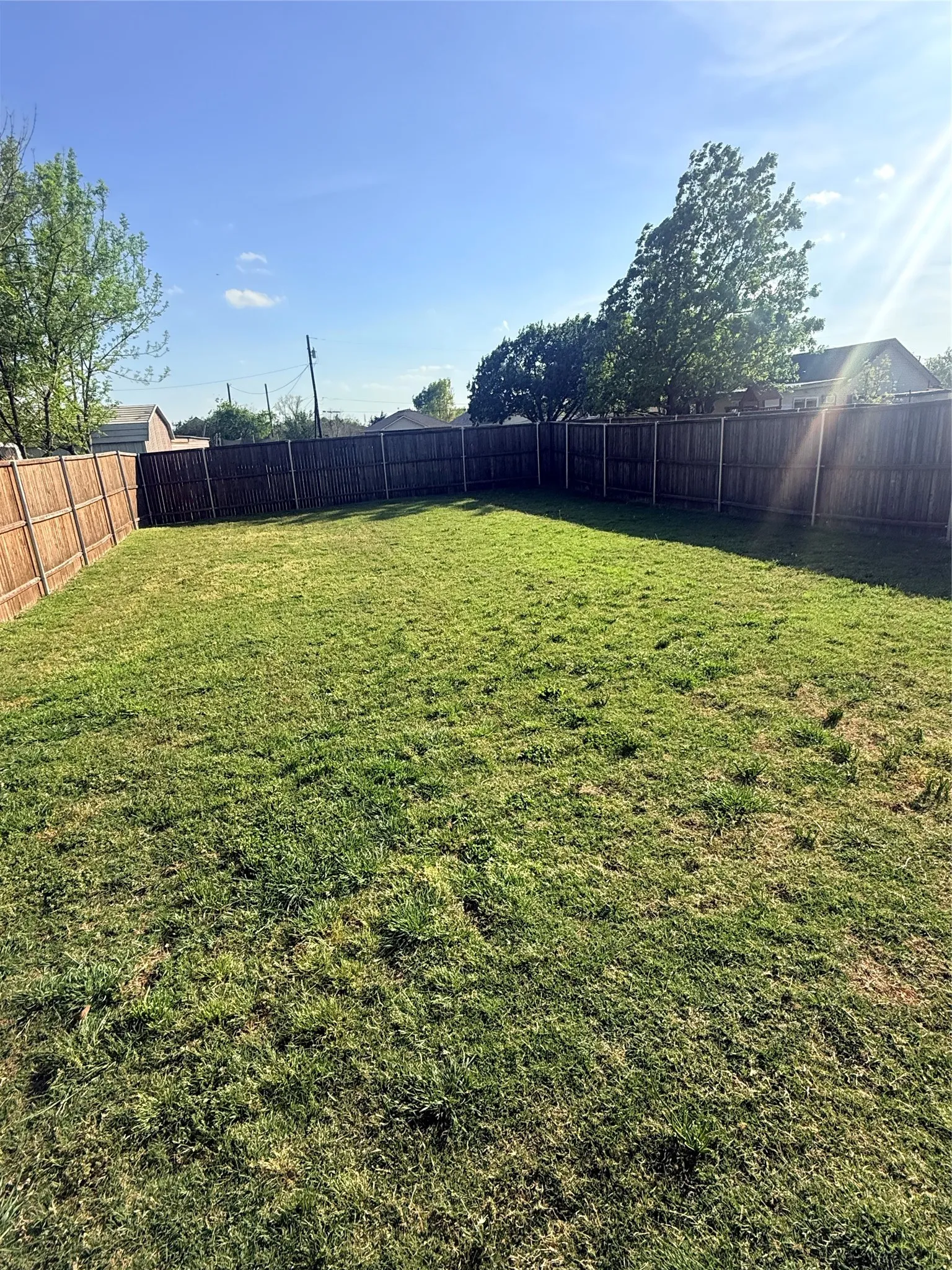 Single Family Residence For Rent in Grayson County , 309 W Cedar Street, Gunter, Texas 75058, 4 Bedroom, 3 Bathroom, 1 Garage spaces, 2,002 Sqft, built in 2023, mls#21412116, Real Estate Agent in Gunter, Homes For Rent in Grayson county, Homes For Rent in Gunter, Realtor in Gunter Texas, Real Estate Brokerage Independent Realty Texas, Luminita Cordes Realtor