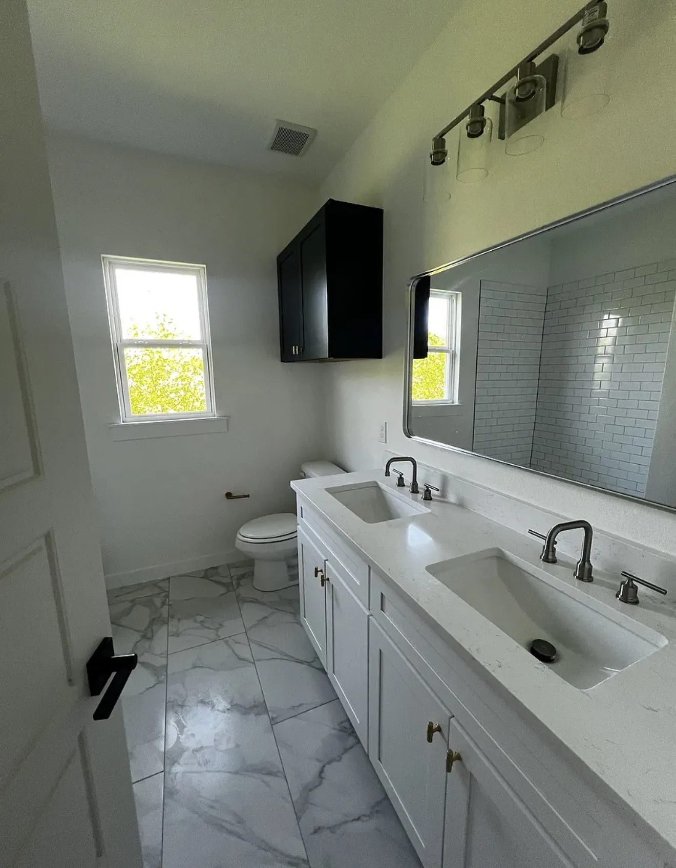 Single Family Residence For Rent in Grayson County , 309 W Cedar Street, Gunter, Texas 75058, 4 Bedroom, 3 Bathroom, 1 Garage spaces, 2,002 Sqft, built in 2023, mls#21412116, Real Estate Agent in Gunter, Homes For Rent in Grayson county, Homes For Rent in Gunter, Realtor in Gunter Texas, Real Estate Brokerage Independent Realty Texas, Luminita Cordes Realtor