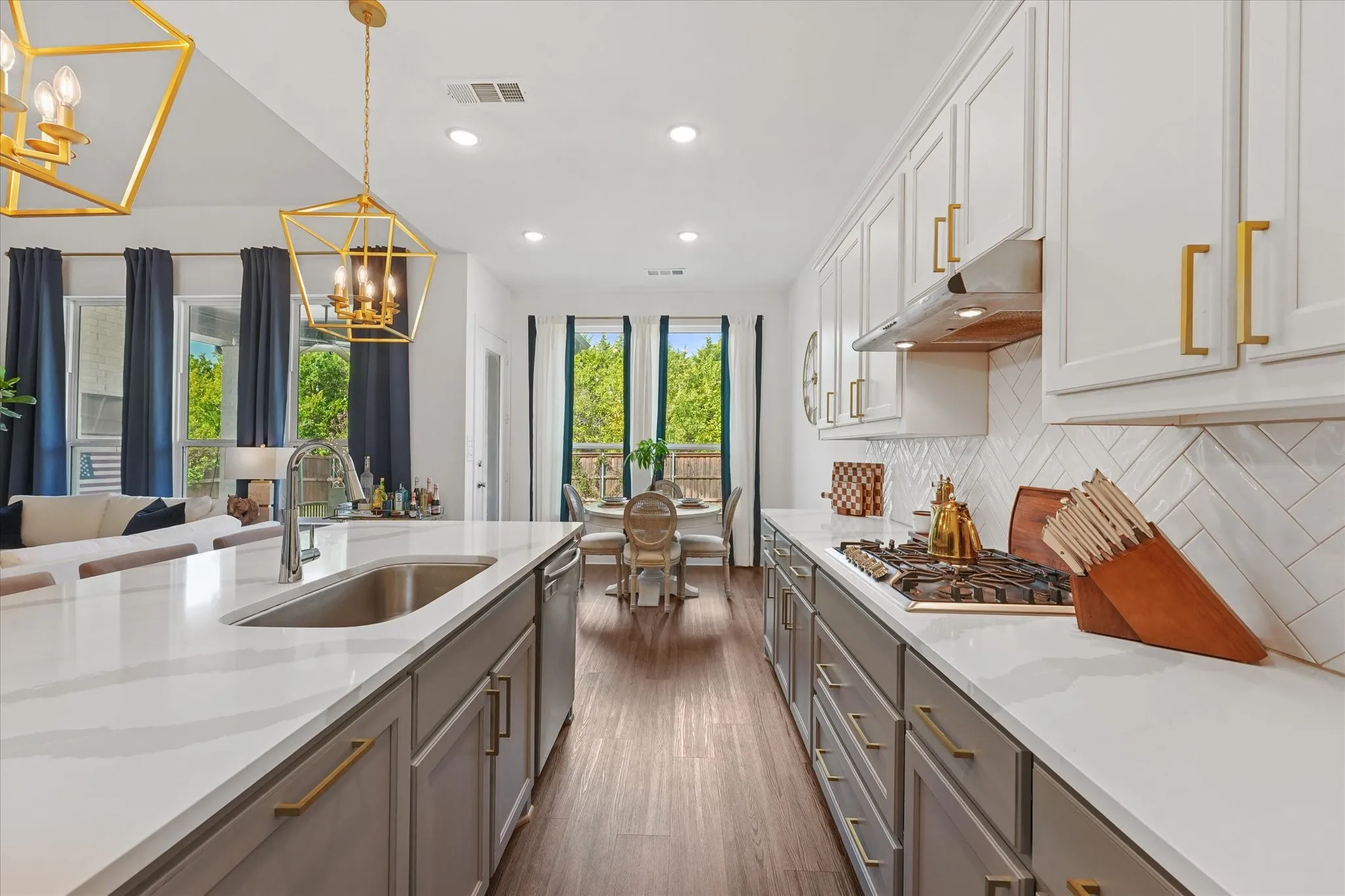 Single Family Residence For Rent in Rockwall County , 1868 Moscatel Lane, Mclendon Chisholm, Texas 75032, 4 Bedroom, 3 Bathroom, 2 Garage spaces, 2,780 Sqft, built in 2022, mls#21409424, Real Estate Agent in Mclendon Chisholm, Homes For Rent in Rockwall county, Homes For Rent in Mclendon Chisholm, Realtor in Mclendon Chisholm Texas, Real Estate Brokerage Independent Realty Texas, Luminita Cordes Realtor