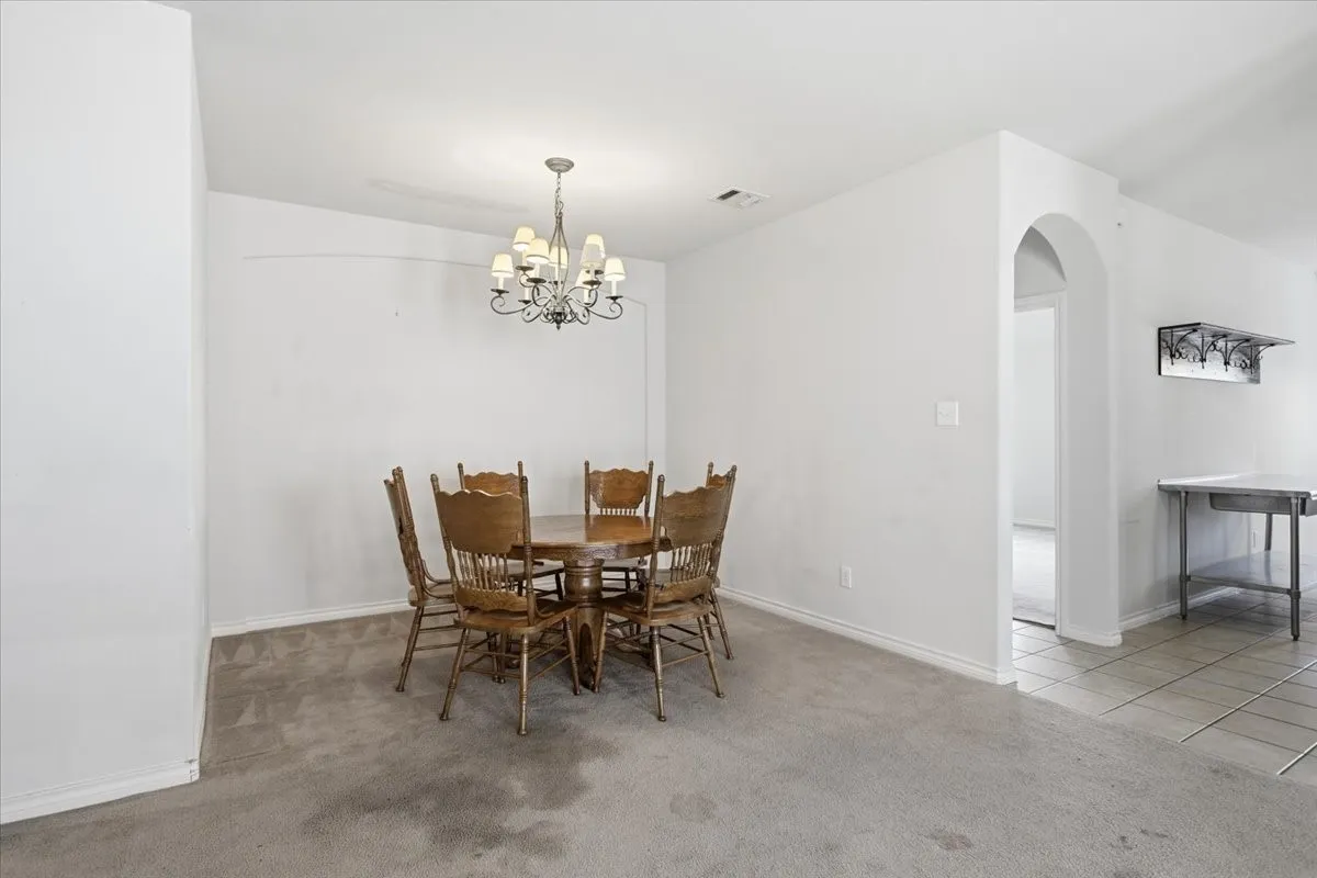 Single Family Residence For Sale in Grayson County , 1524 Hanover Lane, Van Alstyne, Texas 75495, 3 Bedroom, 2 Bathroom, 2 Garage spaces, 1,920 Sqft, built in 2005, mls#21408896, Real Estate Agent in Van Alstyne, Homes For Sale in Grayson county, Homes For Sale in Van Alstyne, Realtor in Van Alstyne Texas, Real Estate Brokerage Independent Realty Texas, Luminita Cordes Realtor