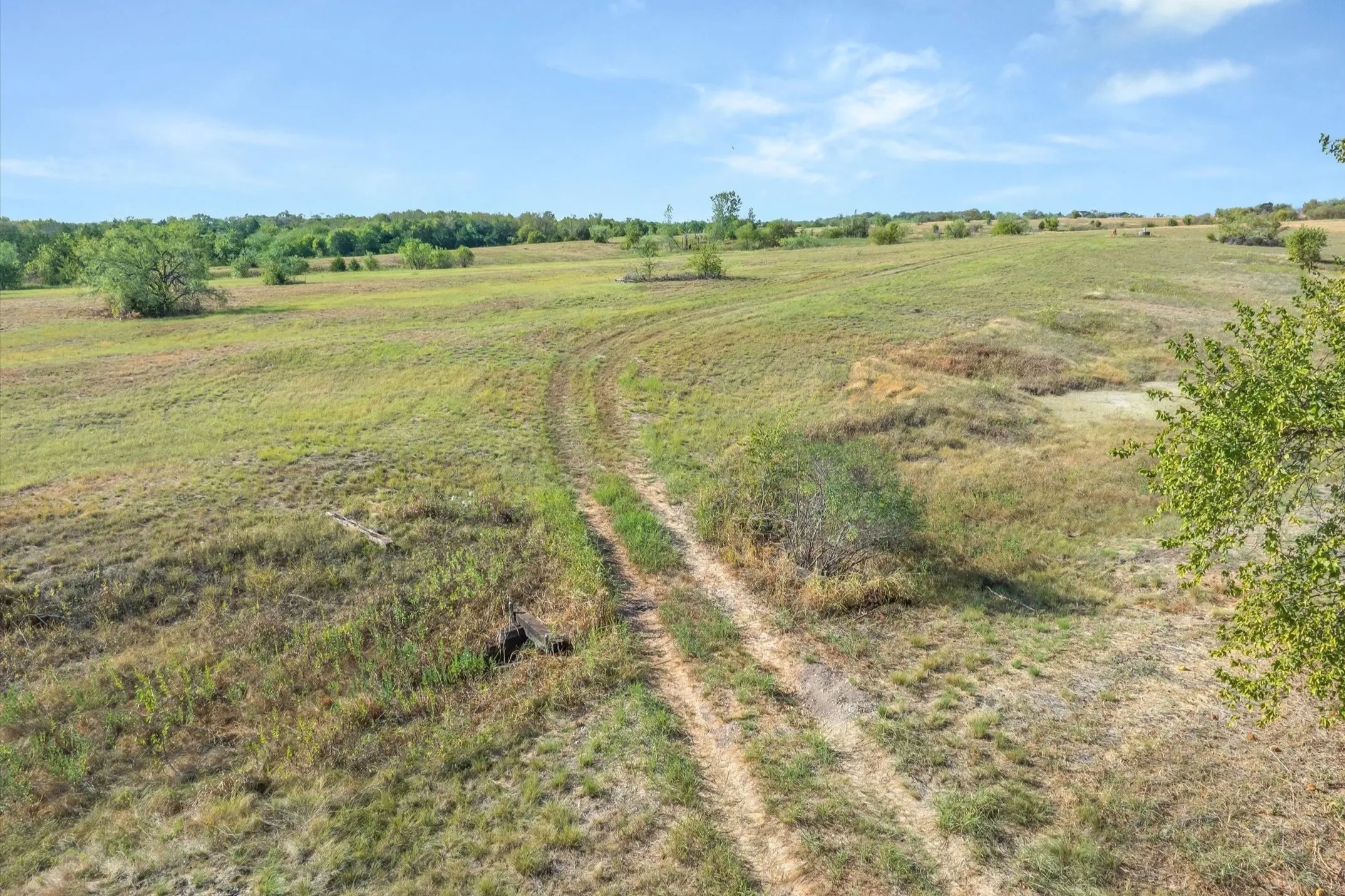 Unimproved Land For Sale in Ellis County , 3765 Fm 85, Ennis, Texas 75119, 0, 0, Garage spaces, 0 Sqft, built in 2014, mls#21389053, Real Estate Agent in Ennis, Homes For Sale in Ellis county, Homes For Sale in Ennis, Realtor in Ennis Texas, Real Estate Brokerage Independent Realty Texas, Luminita Cordes Realtor