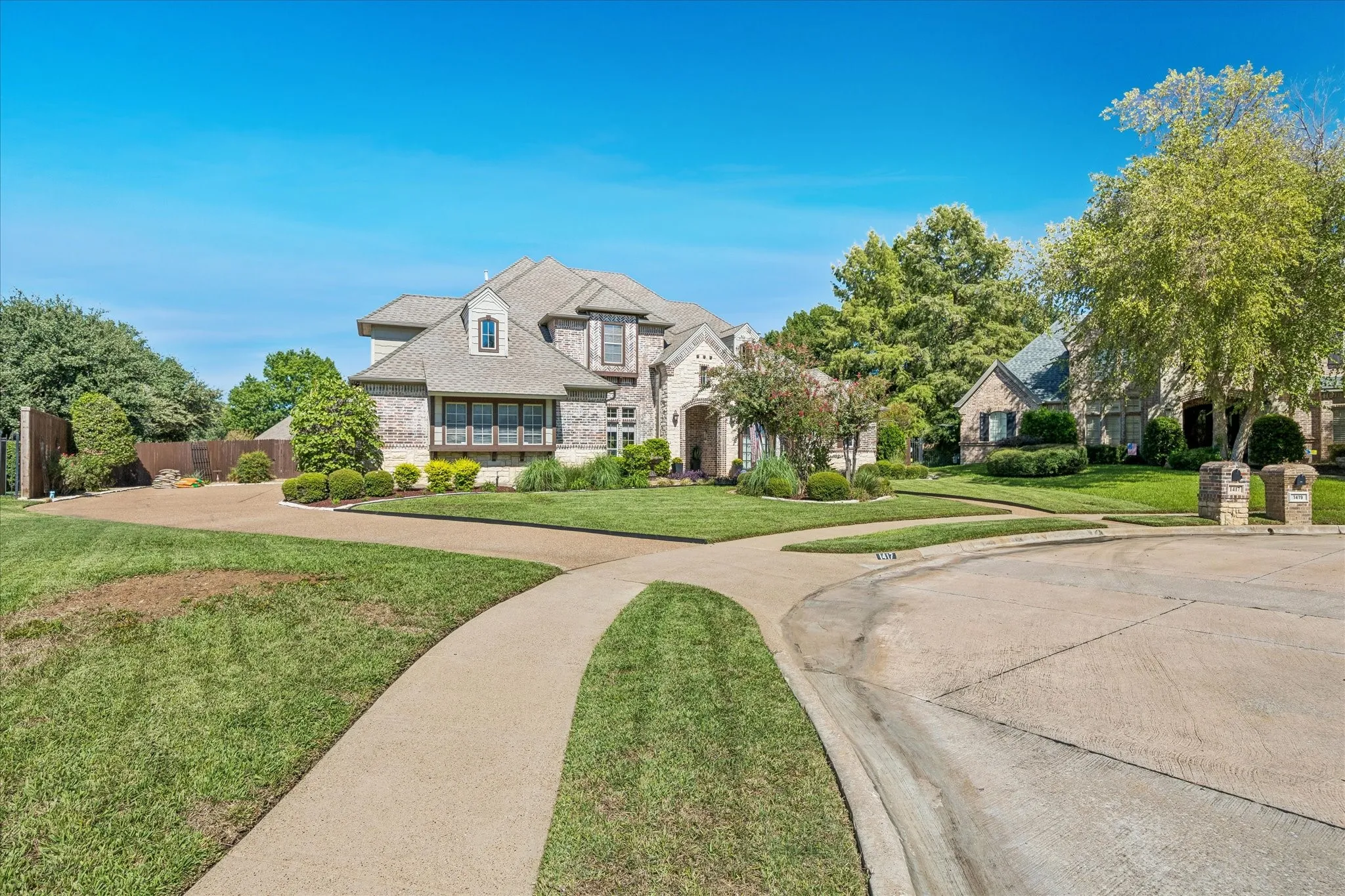 Single Family Residence For Sale in Tarrant County , 1417 Kaitlyn Lane, Keller, Texas 76248, 4 Bedroom, 4 Bathroom, 3 Garage spaces, 4,383 Sqft, built in 2000, mls#21399748, Real Estate Agent in Keller, Homes For Sale in Tarrant county, Homes For Sale in Keller, Realtor in Keller Texas, Real Estate Brokerage Independent Realty Texas, Luminita Cordes Realtor